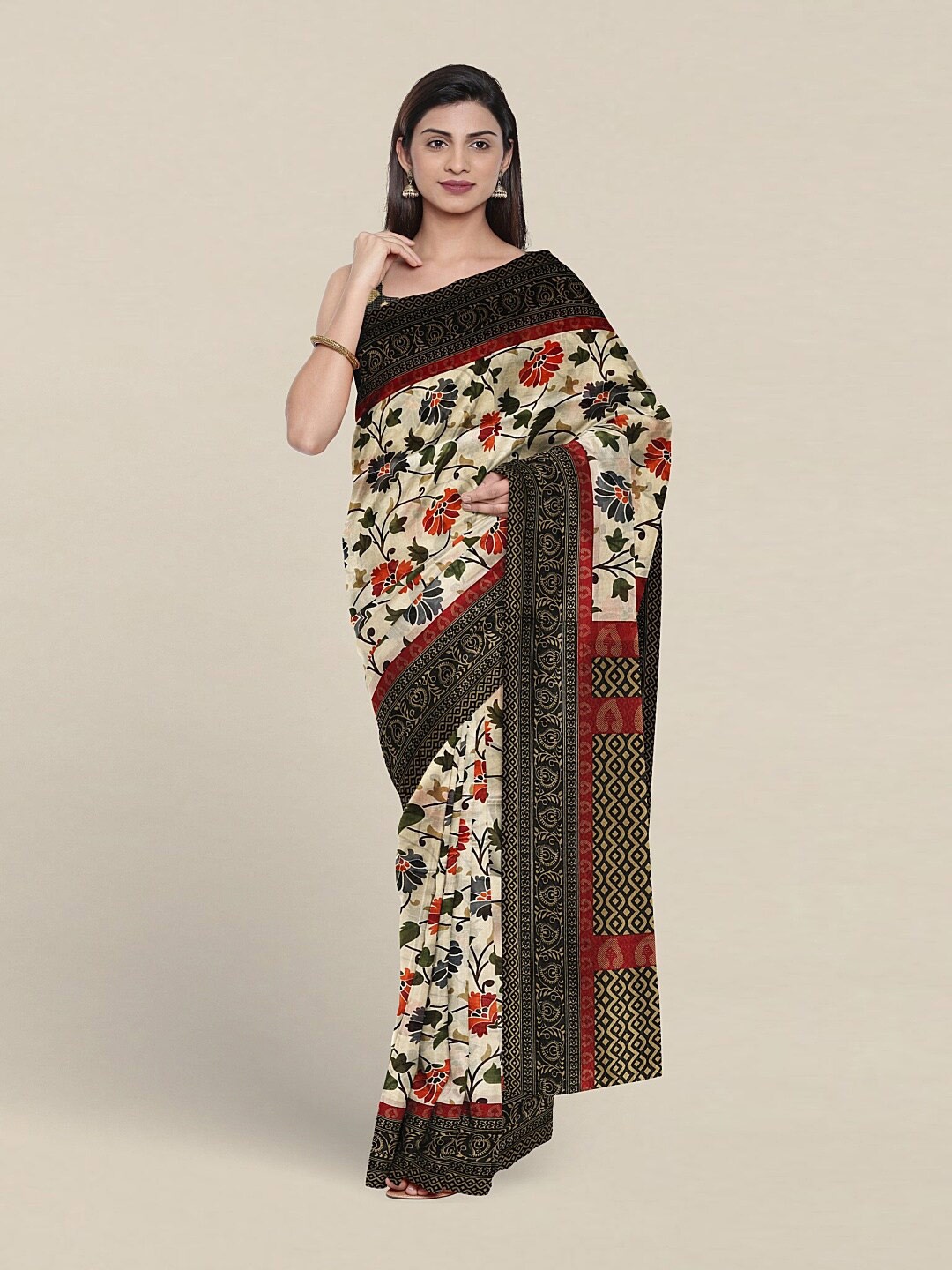 

Pothys Floral Printed Saree, Cream