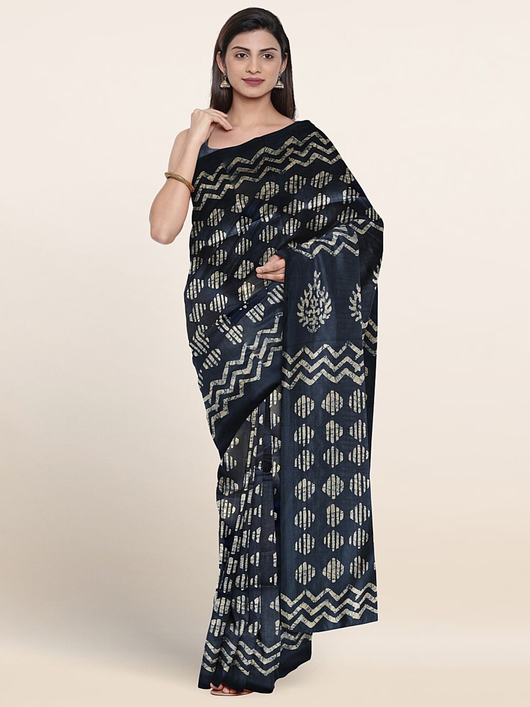 

Pothys Geometric printed Saree, Blue