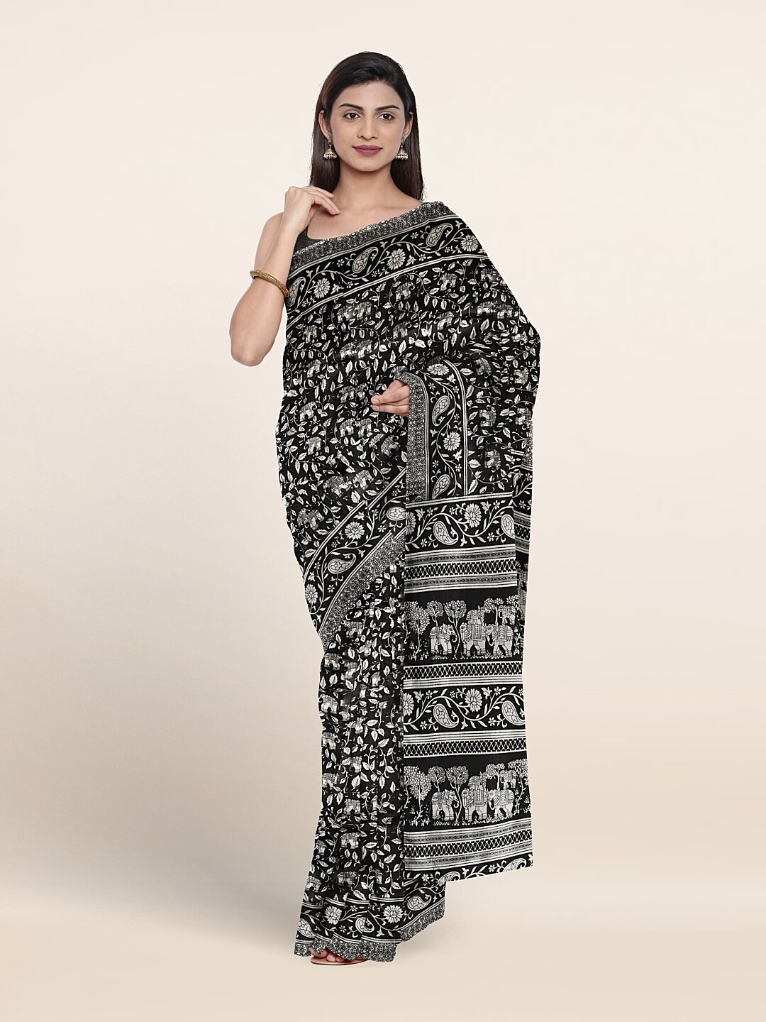

Pothys Ethnic Motifs Printed Saree, Black