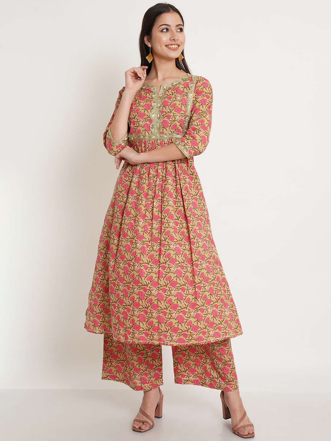 

KALINI Floral Printed Gotta Patti Pure Cotton Kurta With Palazzos, Beige