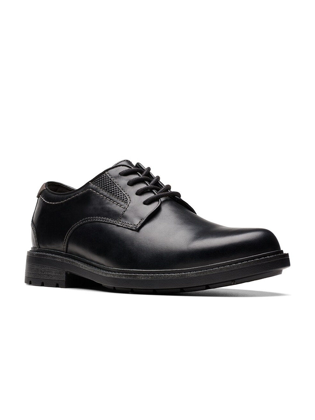 

Clarks Men Leather Formal Derbys, Black