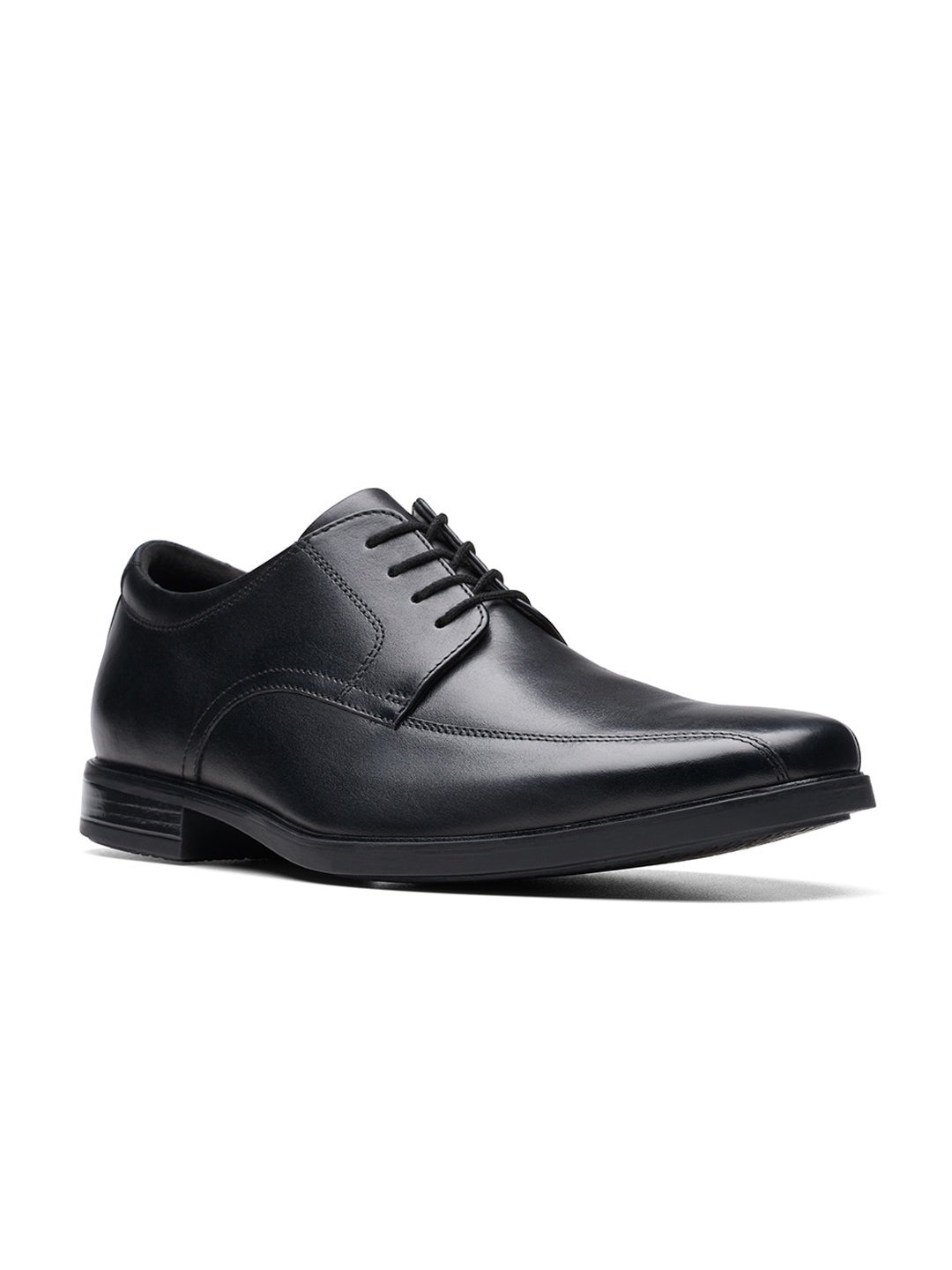 

Clarks Men Leather Formal Derbys, Black