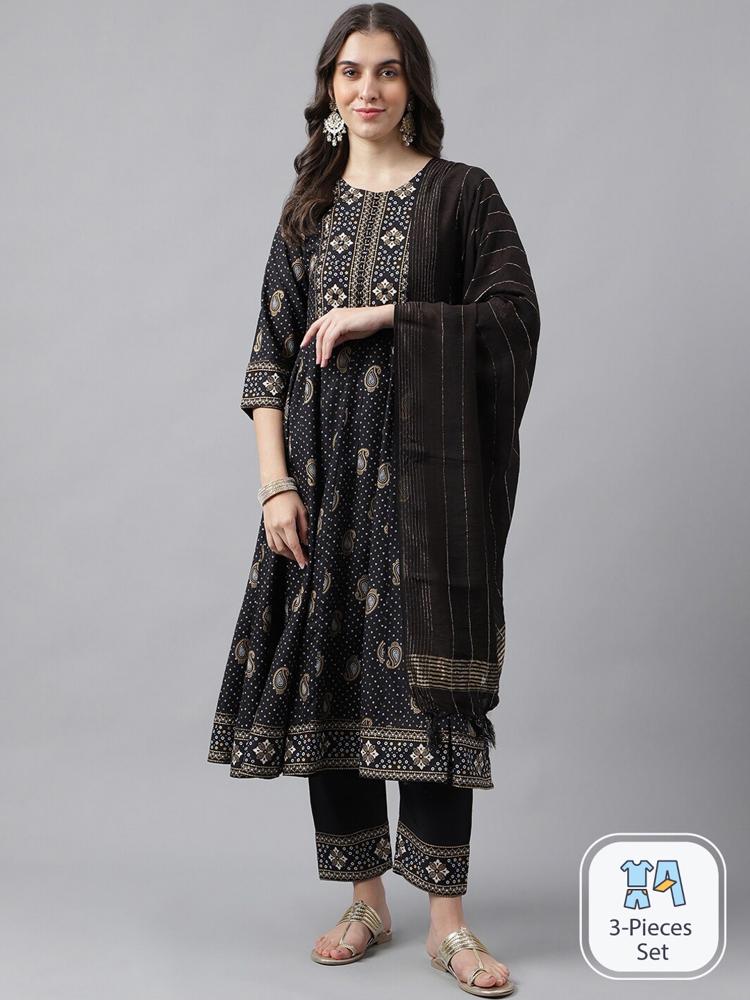 

SAABHI Floral Embroidered Regular Thread Work Kurta With Palazzos & Dupatta, Black