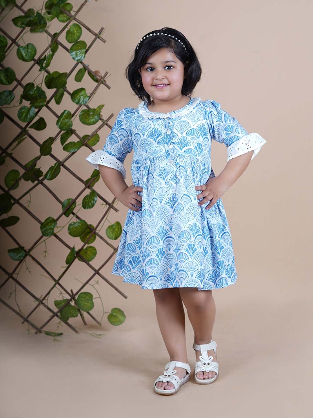 

Little Llama Girls Ethnic Motifs Printed Bell Sleeve Pleated Pure Cotton Fit & Flare Dress, Blue