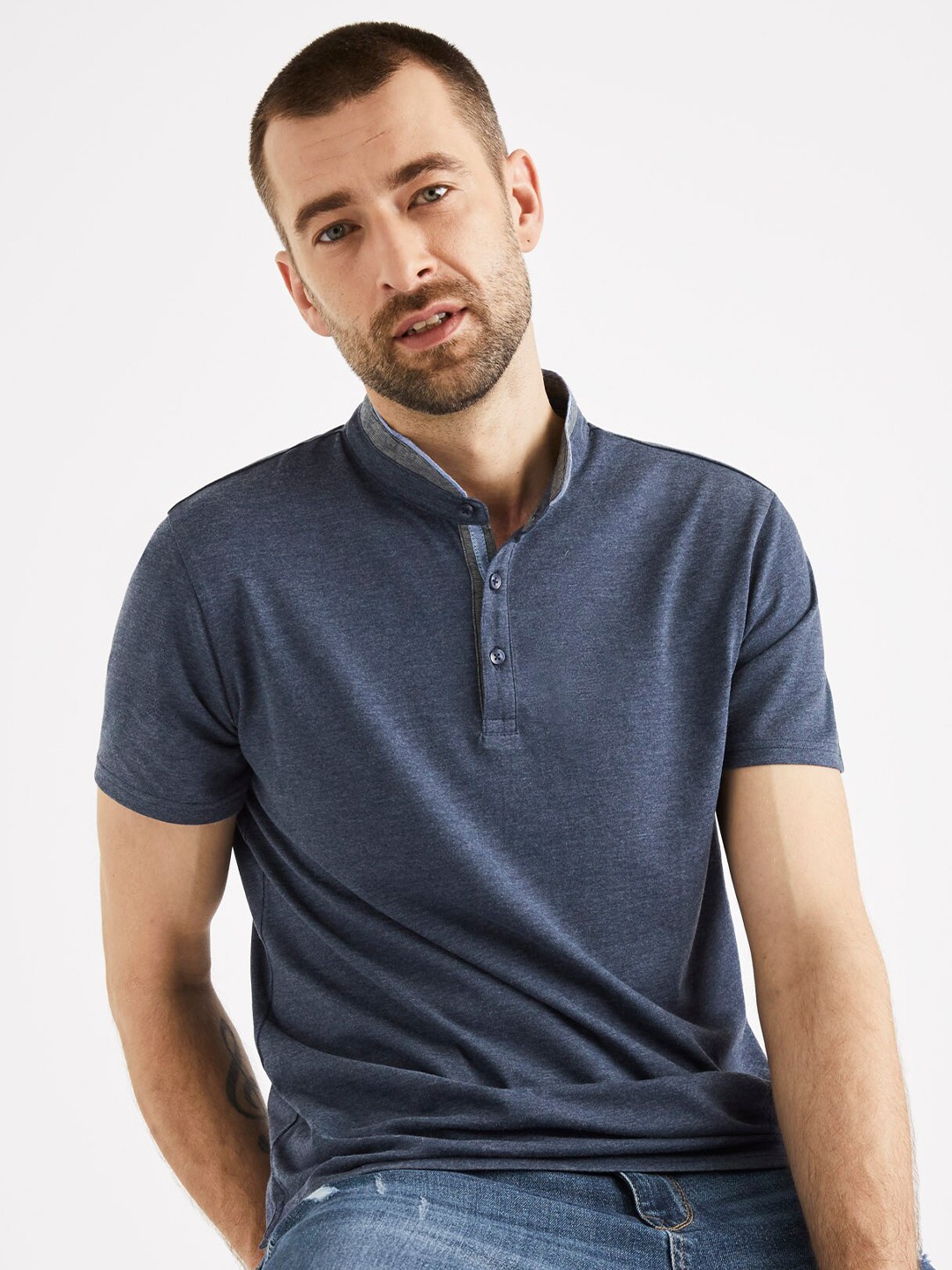 

Celio Mandarin Collar Cotton T-shirt, Navy blue