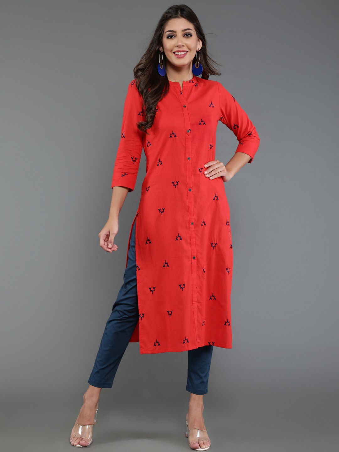 

antaran Geometric Woven Design Band Collar Thread Work Kurta, Red