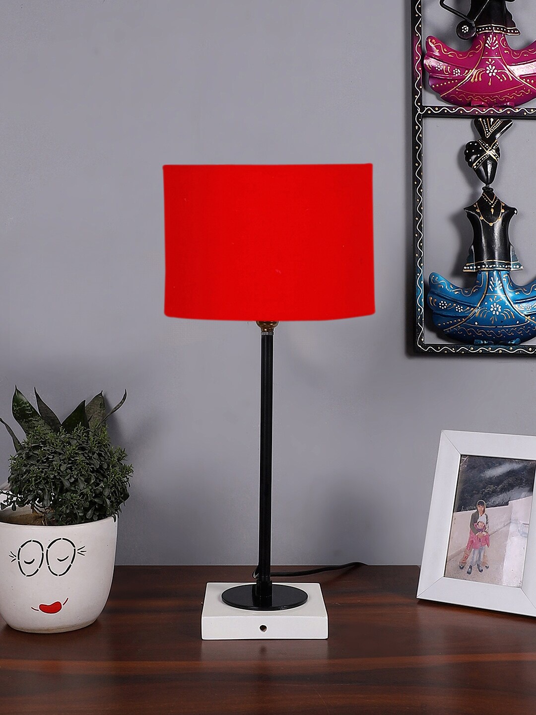 

Devansh Red Wood & Cotton Table Lamp