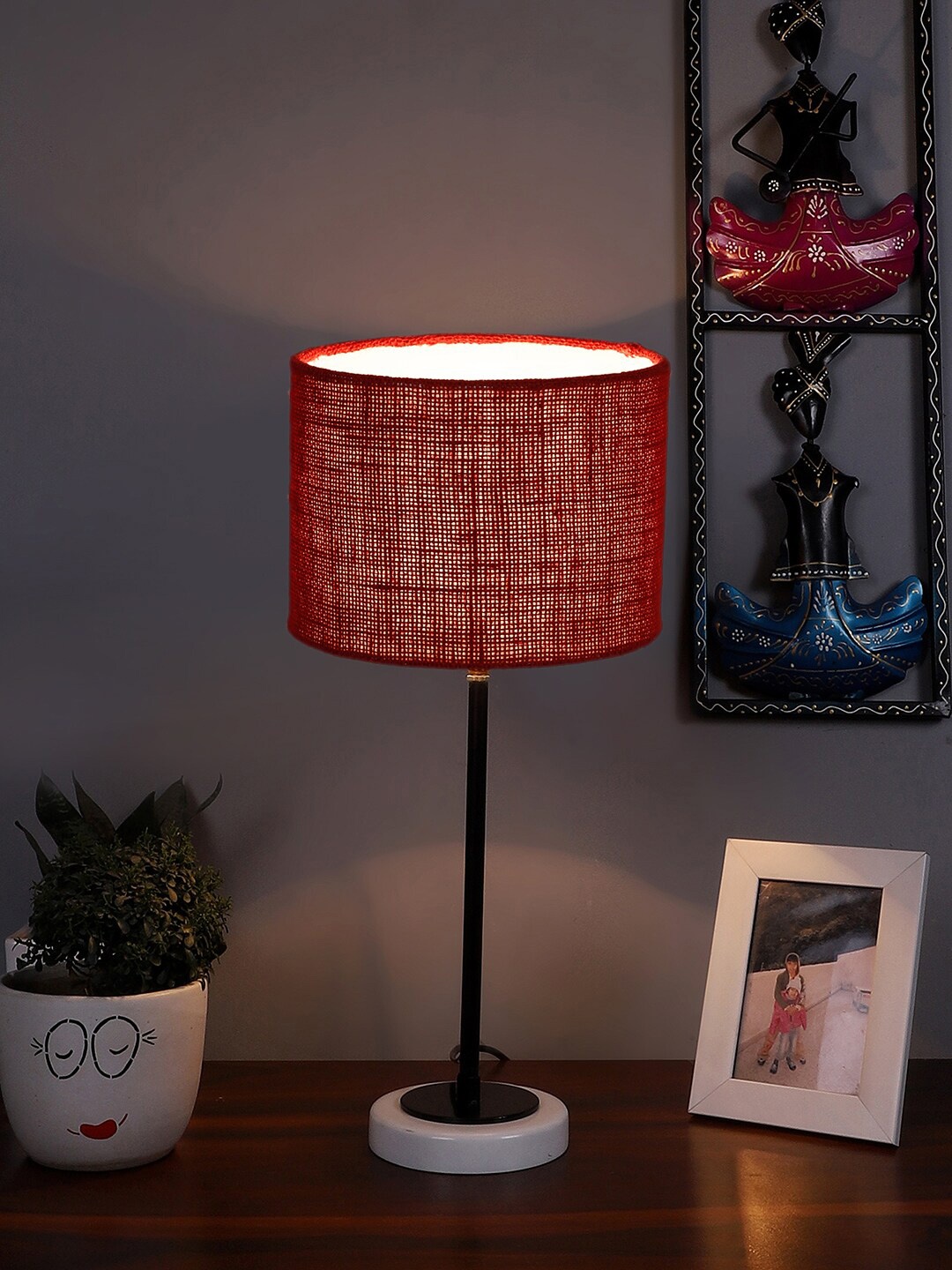 

Devansh Maroon & Black Textured Wooden Table Lamp With Jute Shade