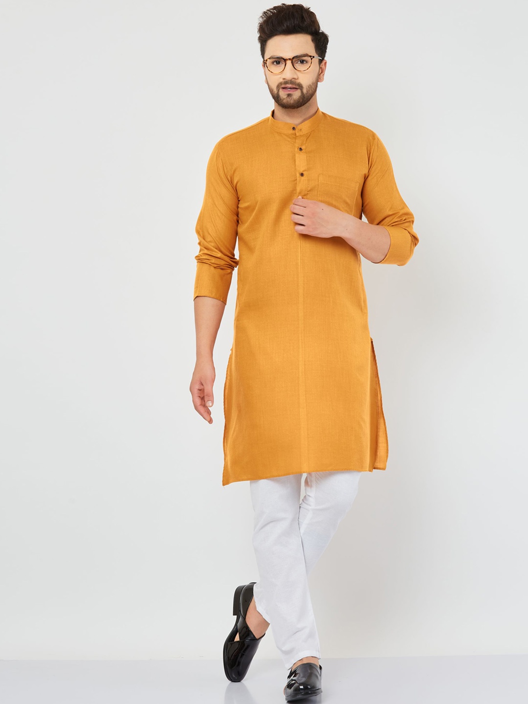 

Armaan Ethnic Mandarin Collar Regular Pure Cotton Kurta with Pyjamas, Mustard