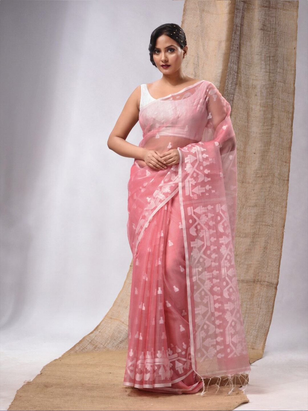 

Charukriti Ethnic Motifs Woven Design Pure Silk Saree, Pink