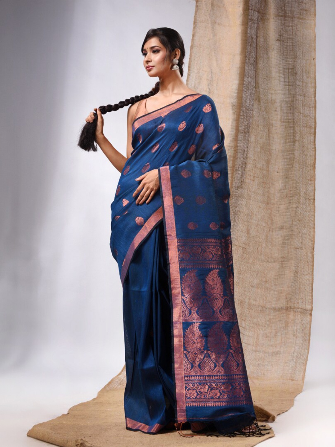 

Charukriti Ethnic Motifs Woven Design Zari Saree, Teal