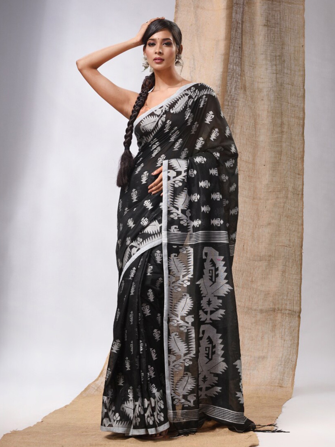 

Charukriti Ethnic Motifs Woven Design Zari Pure Cotton Saree, Black