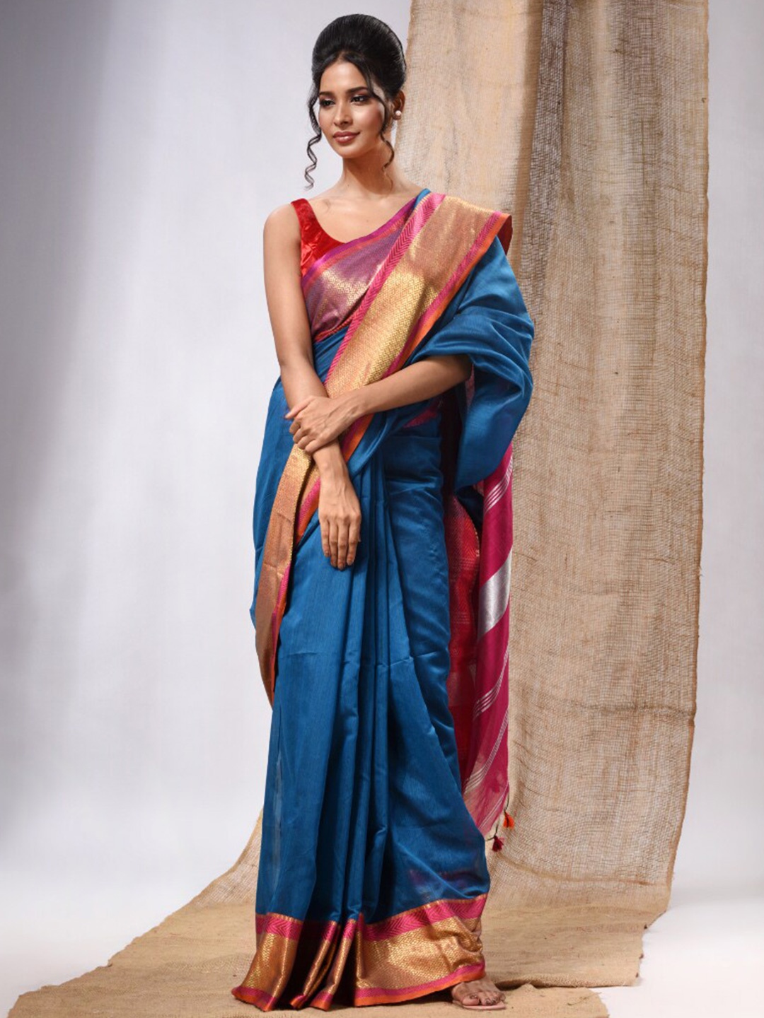 

Charukriti Zari Silk Cotton Saree, Teal