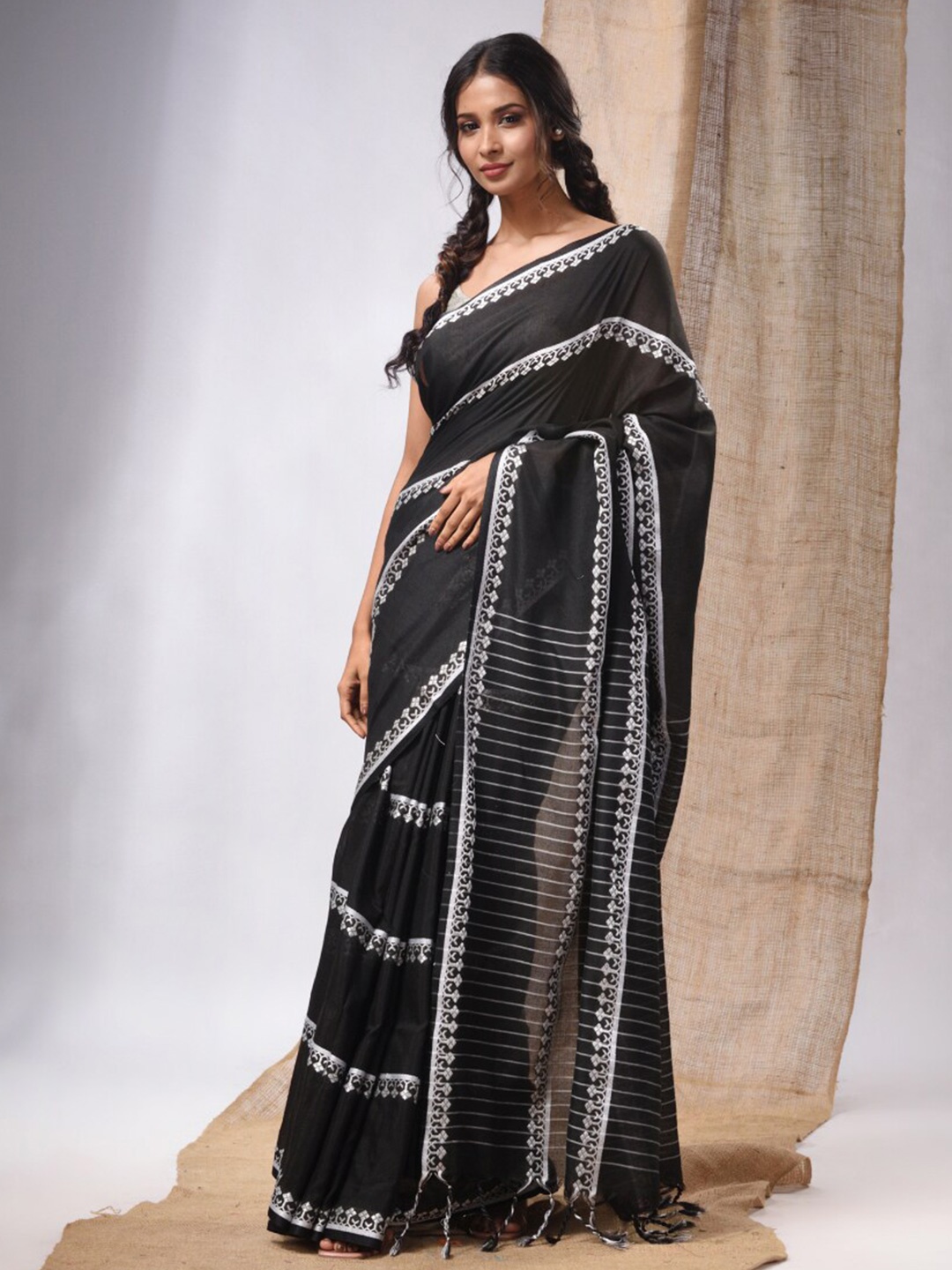 

Charukriti Ethnic Motifs Woven Design Pure Cotton Saree, Black