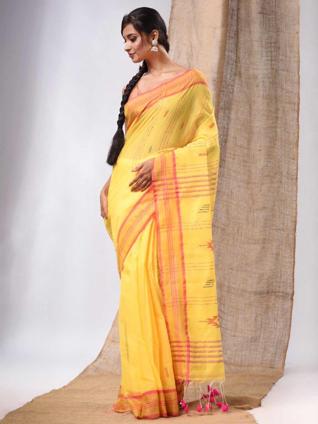 

Charukriti Ethnic Motifs Woven Design Sequinned Silk Cotton Saree, Yellow