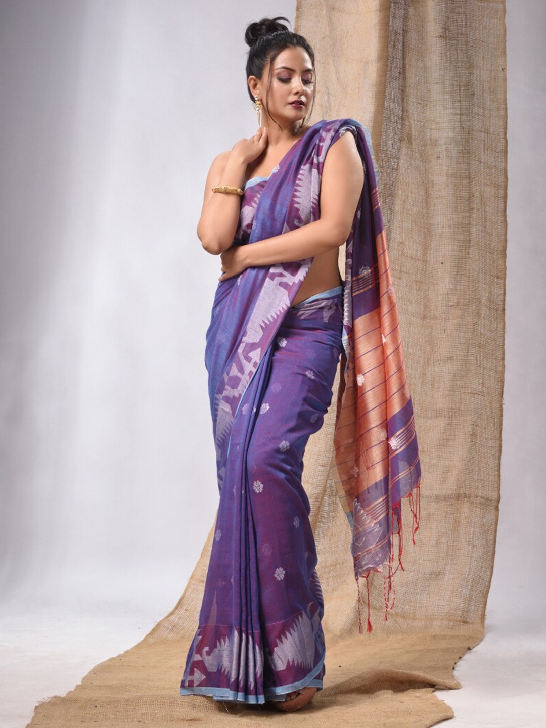 

Charukriti Ethnic Motifs Woven Design Zari Pure Cotton Saree, Purple
