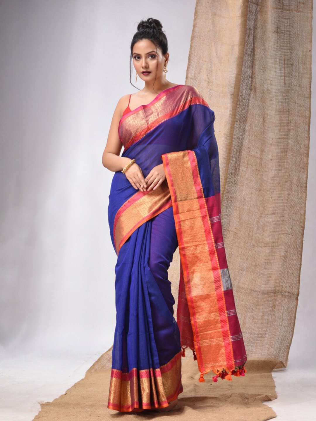 

Charukriti Zari Silk Cotton Saree, Blue