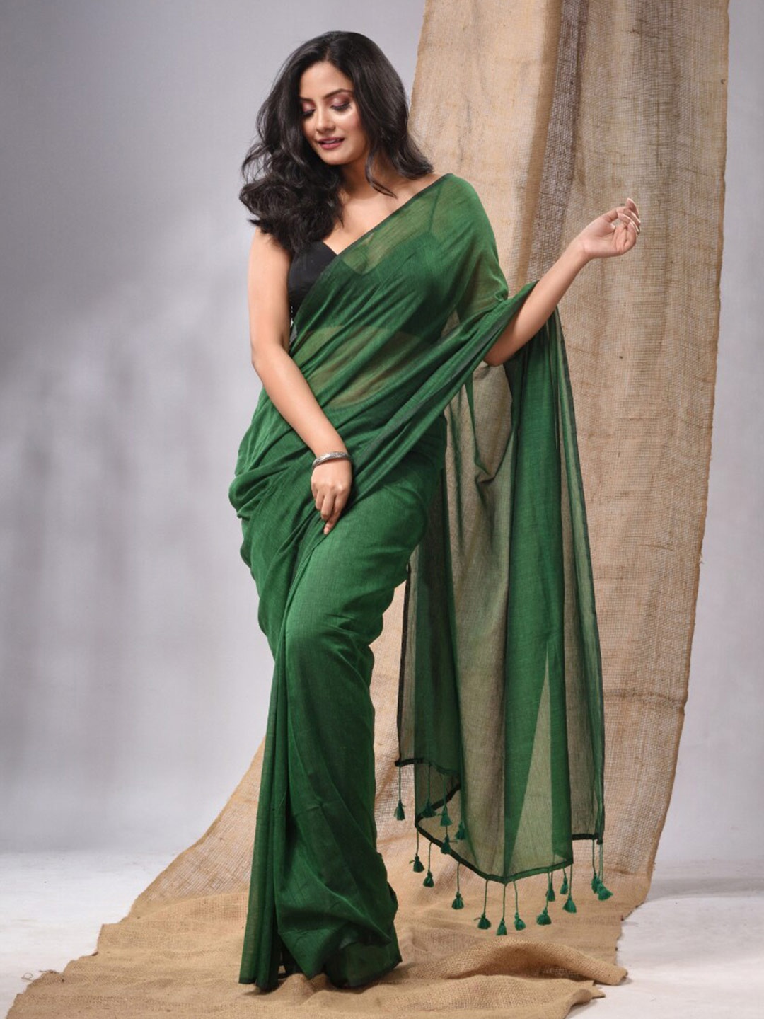 

Charukriti Pure Cotton Saree, Green