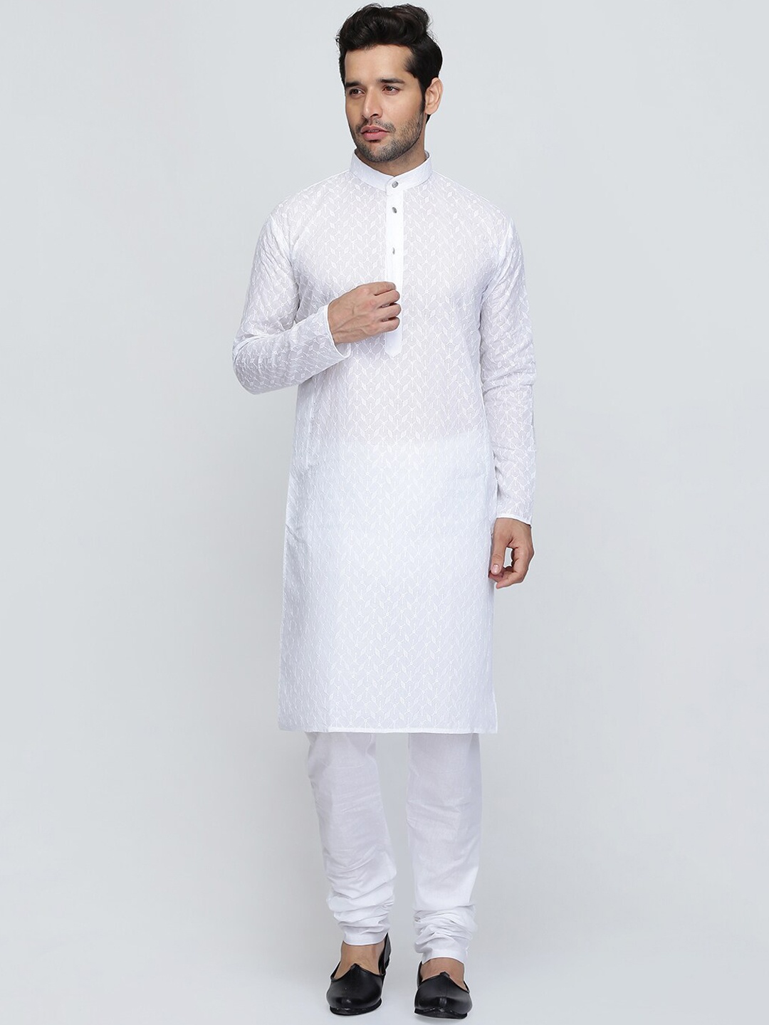 

ROYAL KURTA Ethnic Motifs Embroidered Thread Work Pure Cotton Kurta with Churidar, White