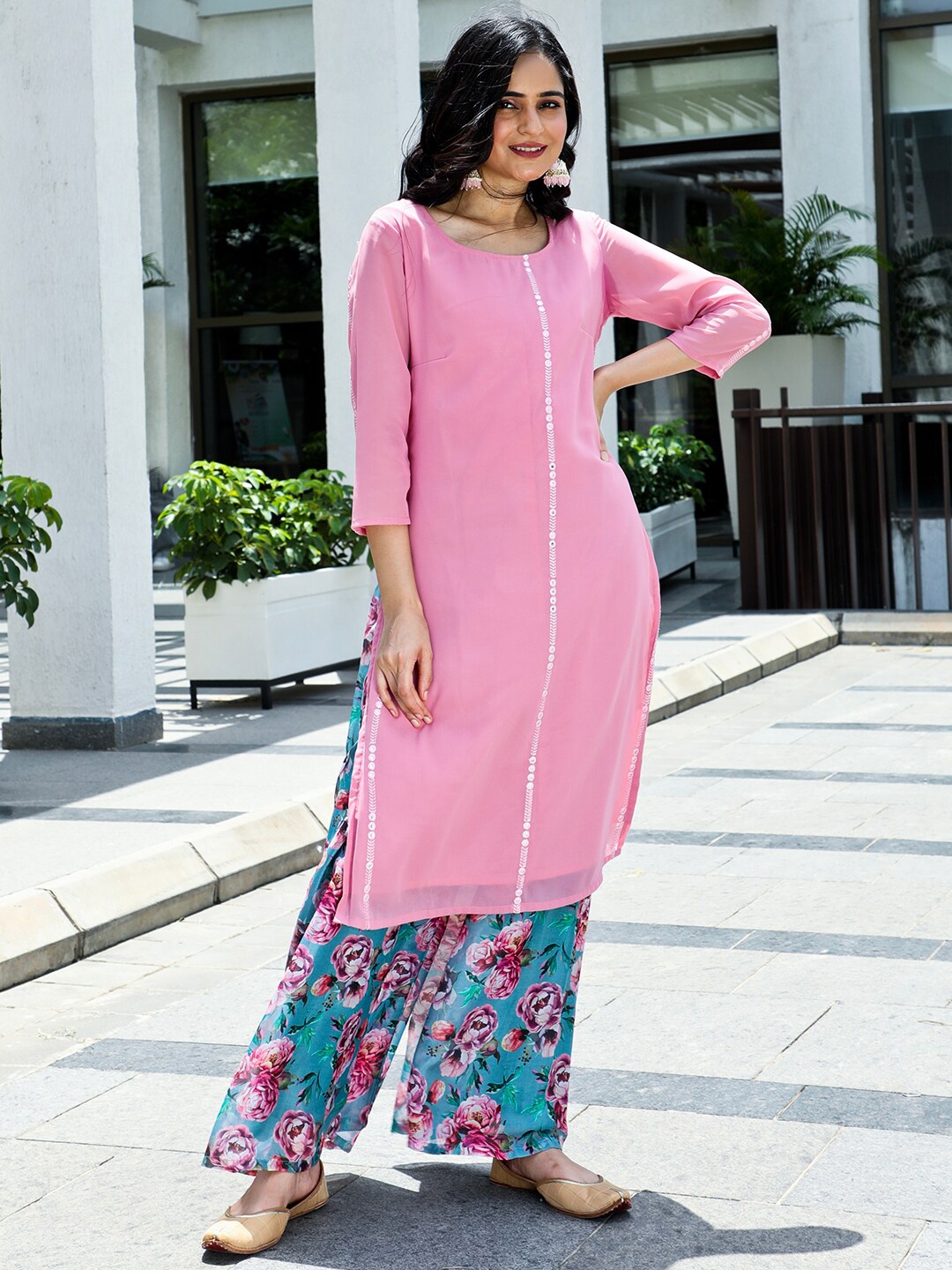 

AKS Couture Mirror Work Kurta with Palazzos, Pink