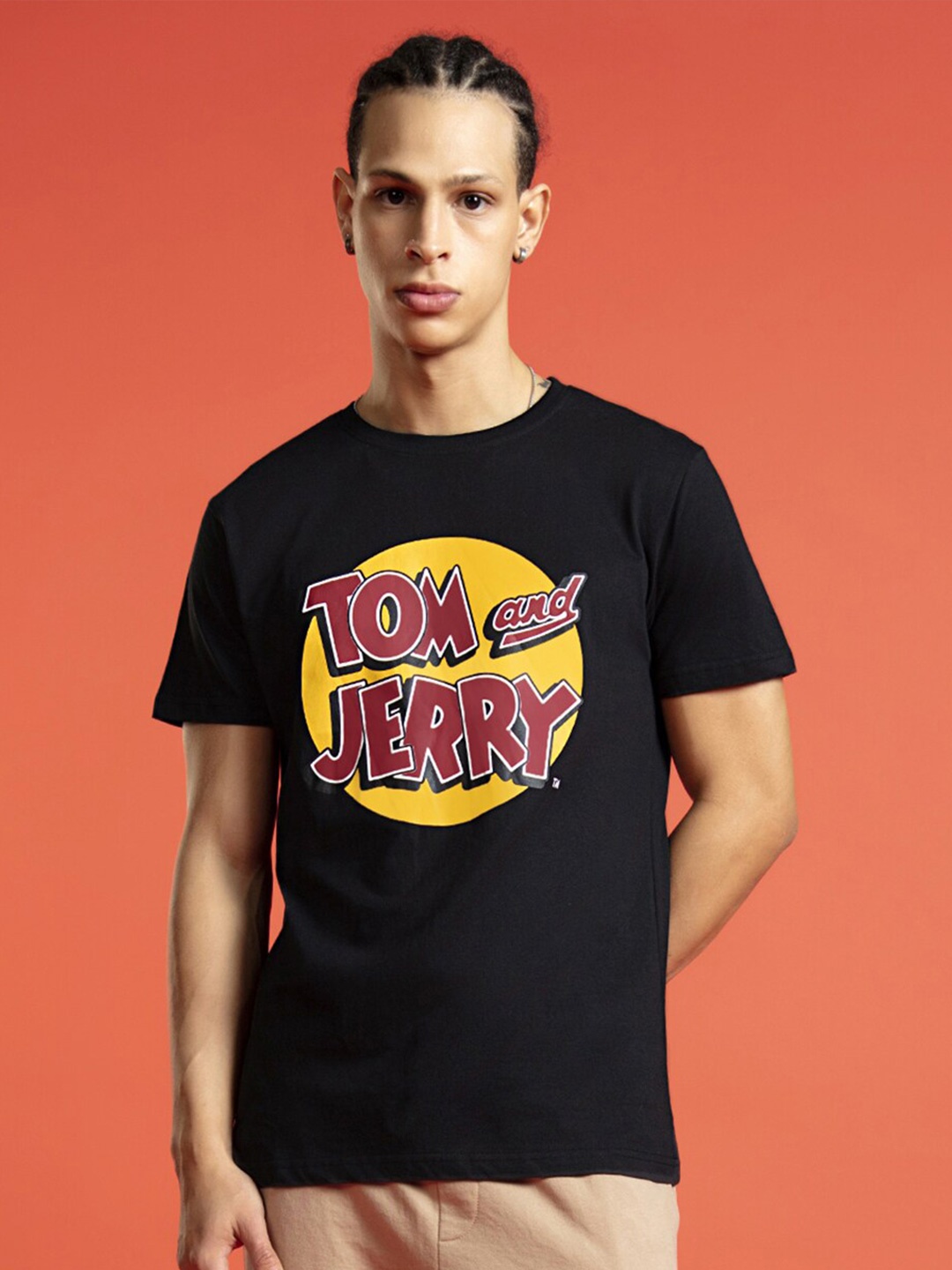 

Bewakoof Plus Tom & Jerry Printed Pure Cotton T-shirt, Black