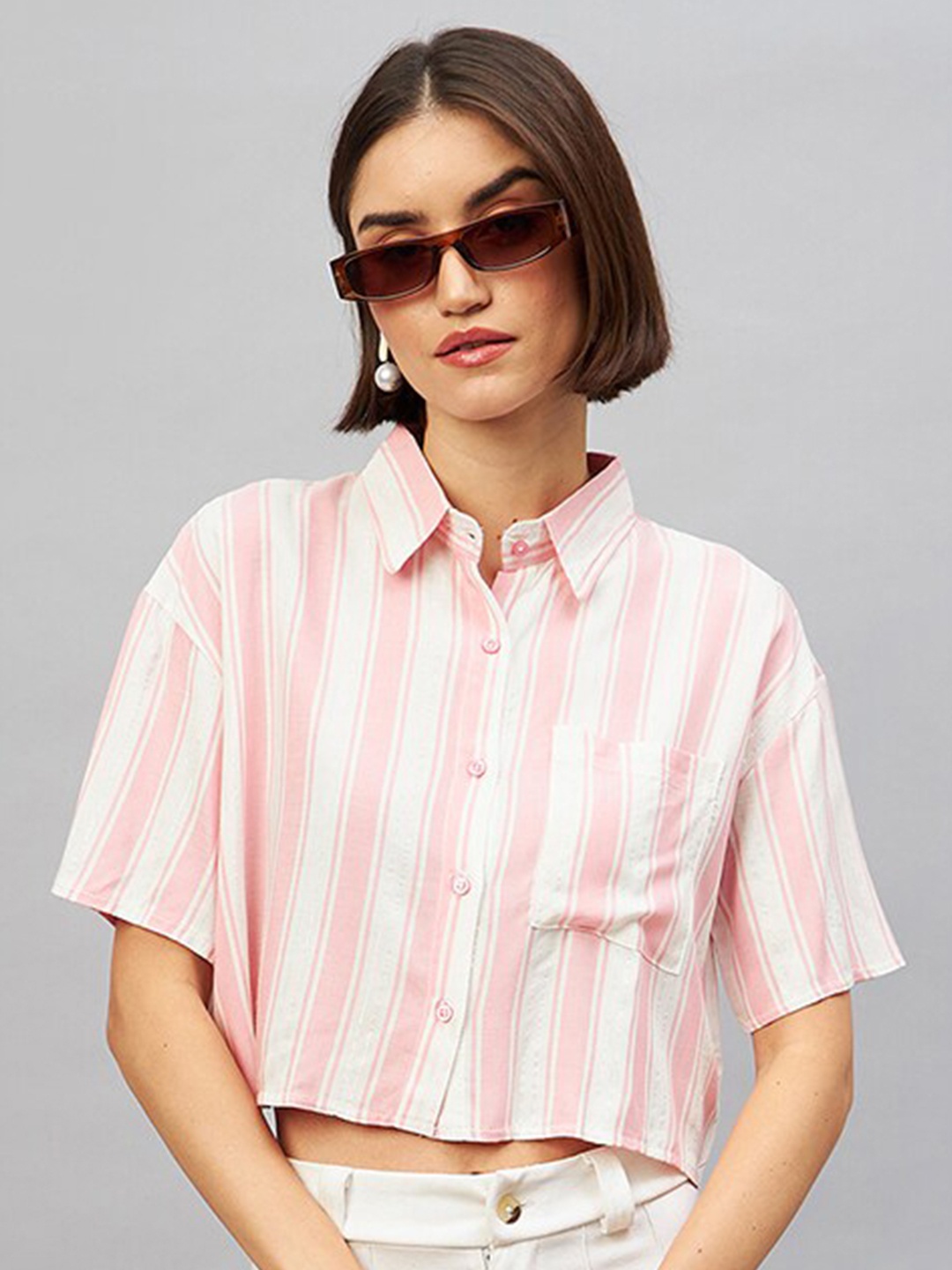 

CHIMPAAANZEE Vertical Striped Crop Casual Shirt, Pink