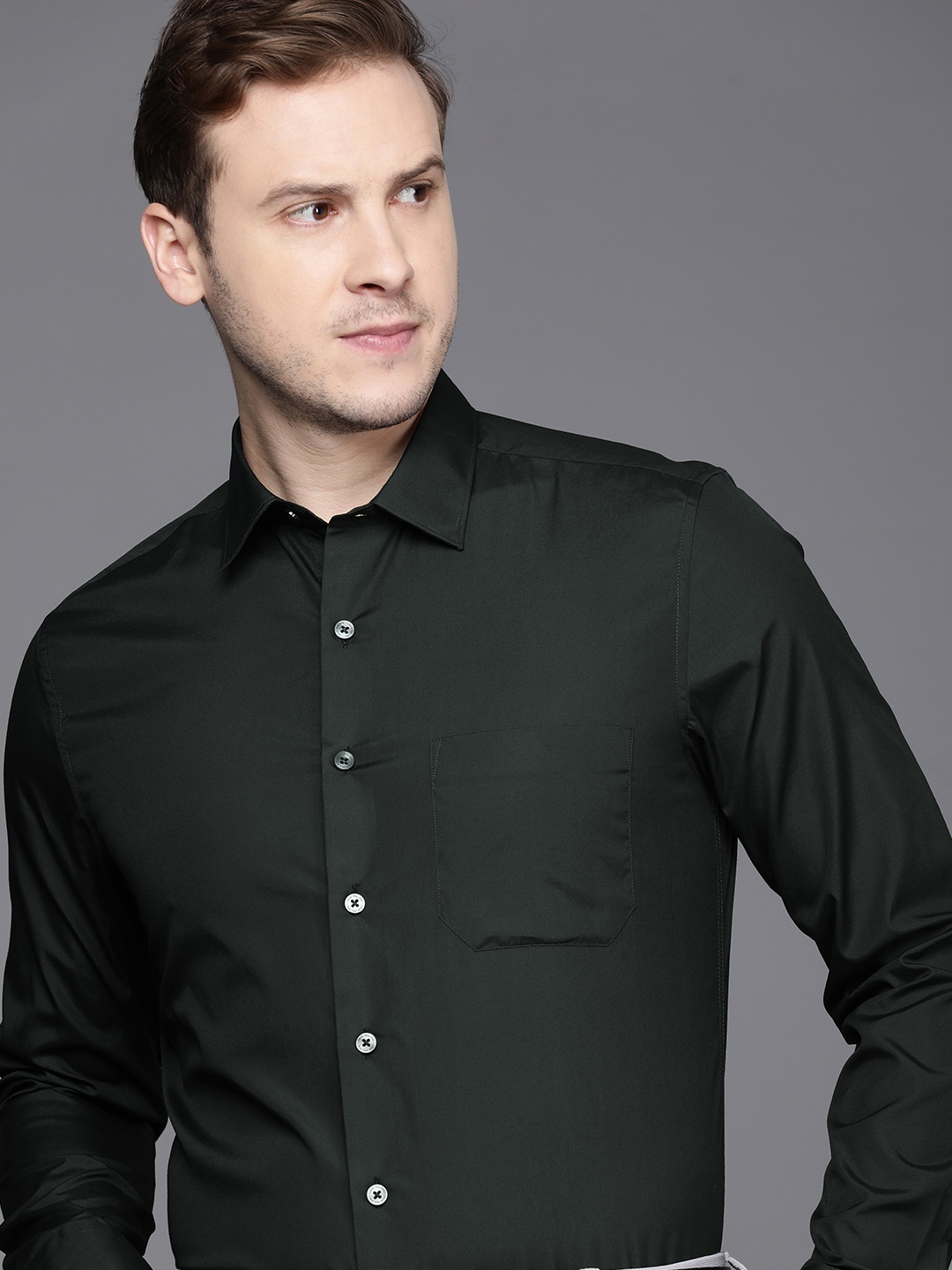 

Louis Philippe Pure Cotton Solid Slim Fit Formal Shirt, Black