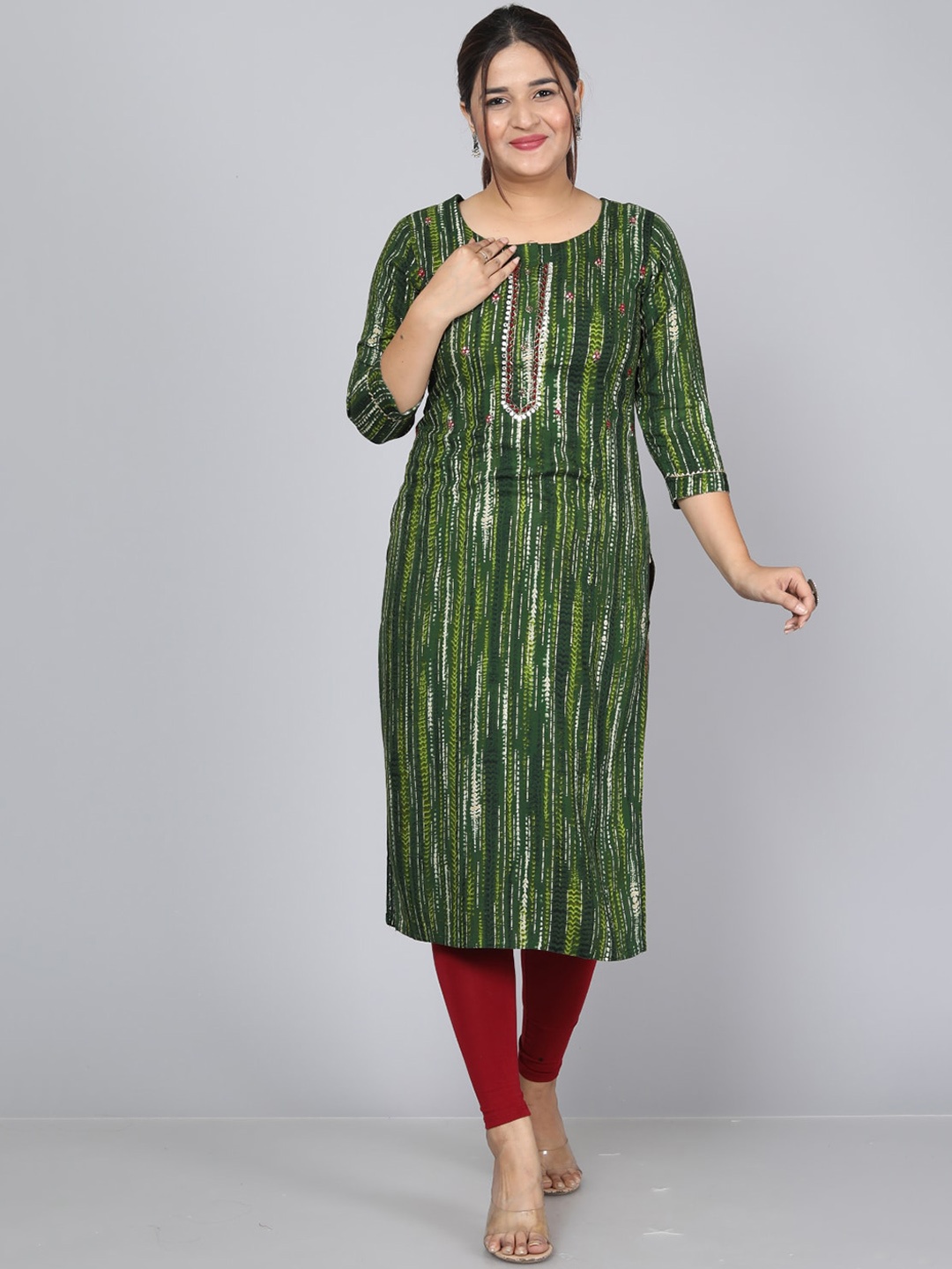 

HIGHLIGHT FASHION EXPORT Abstract Printed Straight Kurta, Green