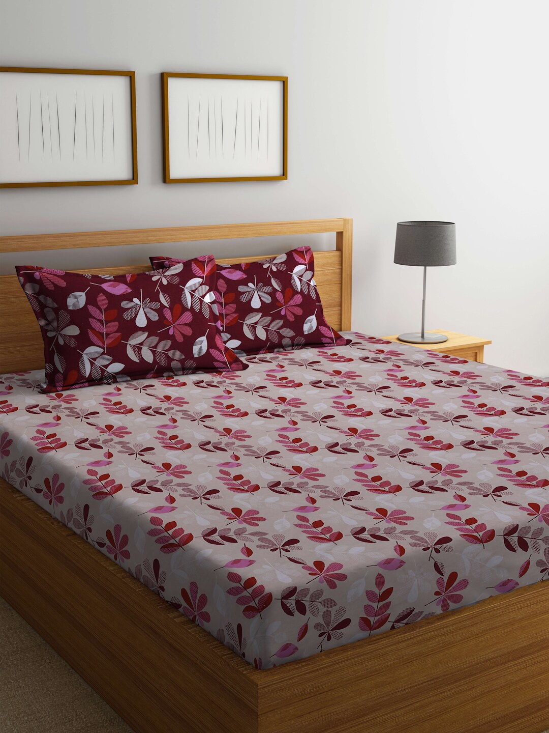 

BOMBAY DYEING Epigram Brown & Purple Floral Cotton 144 TC Queen Bedsheet Set