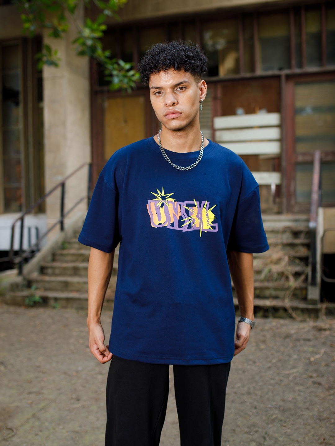 

UNRL Brand Logo Printed Drop-Shoulder Sleeves Pure Cotton T-shirt, Navy blue