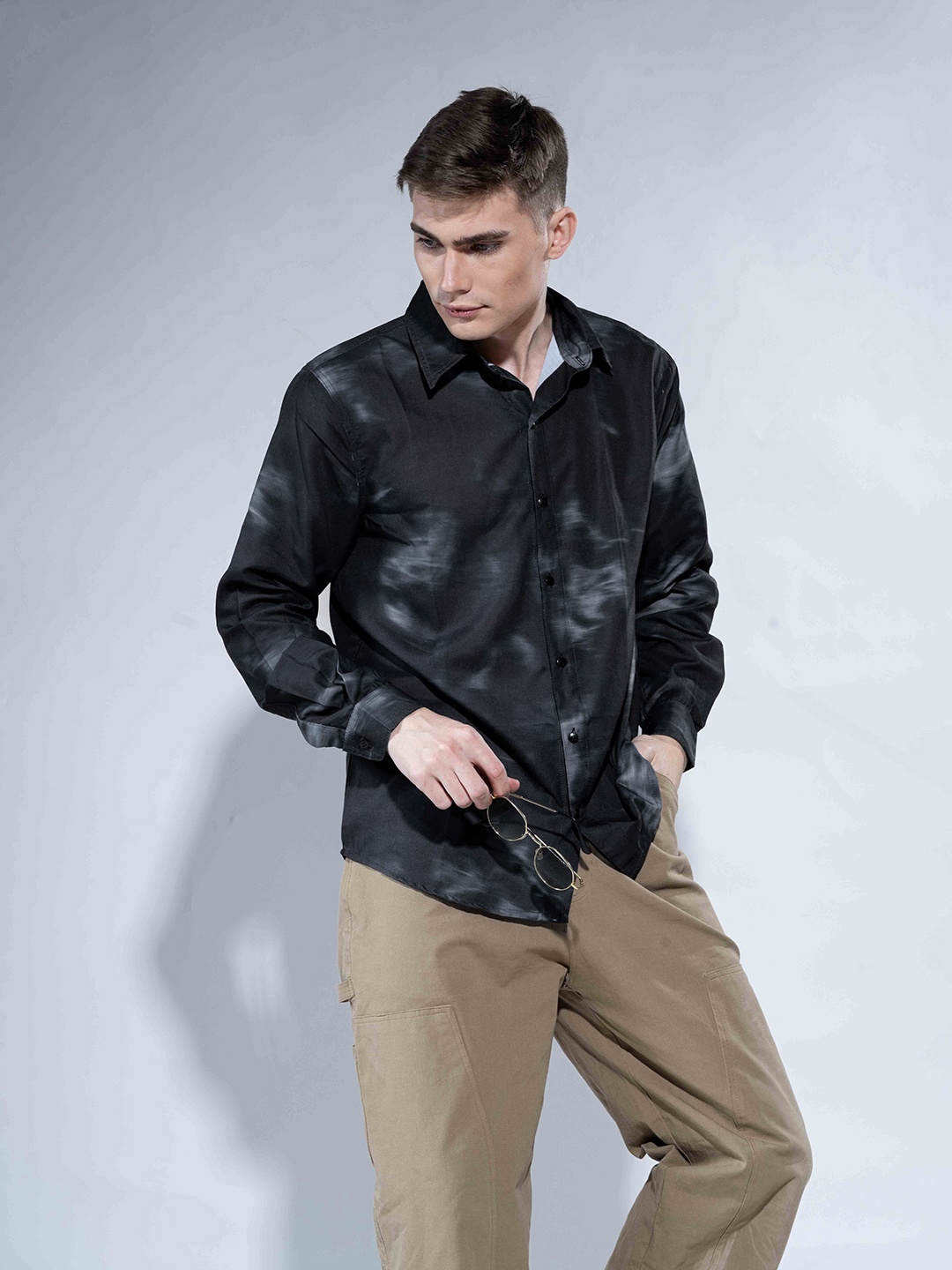 

UNRL Faded Opaque Long Sleeves Casual Shirt, Black
