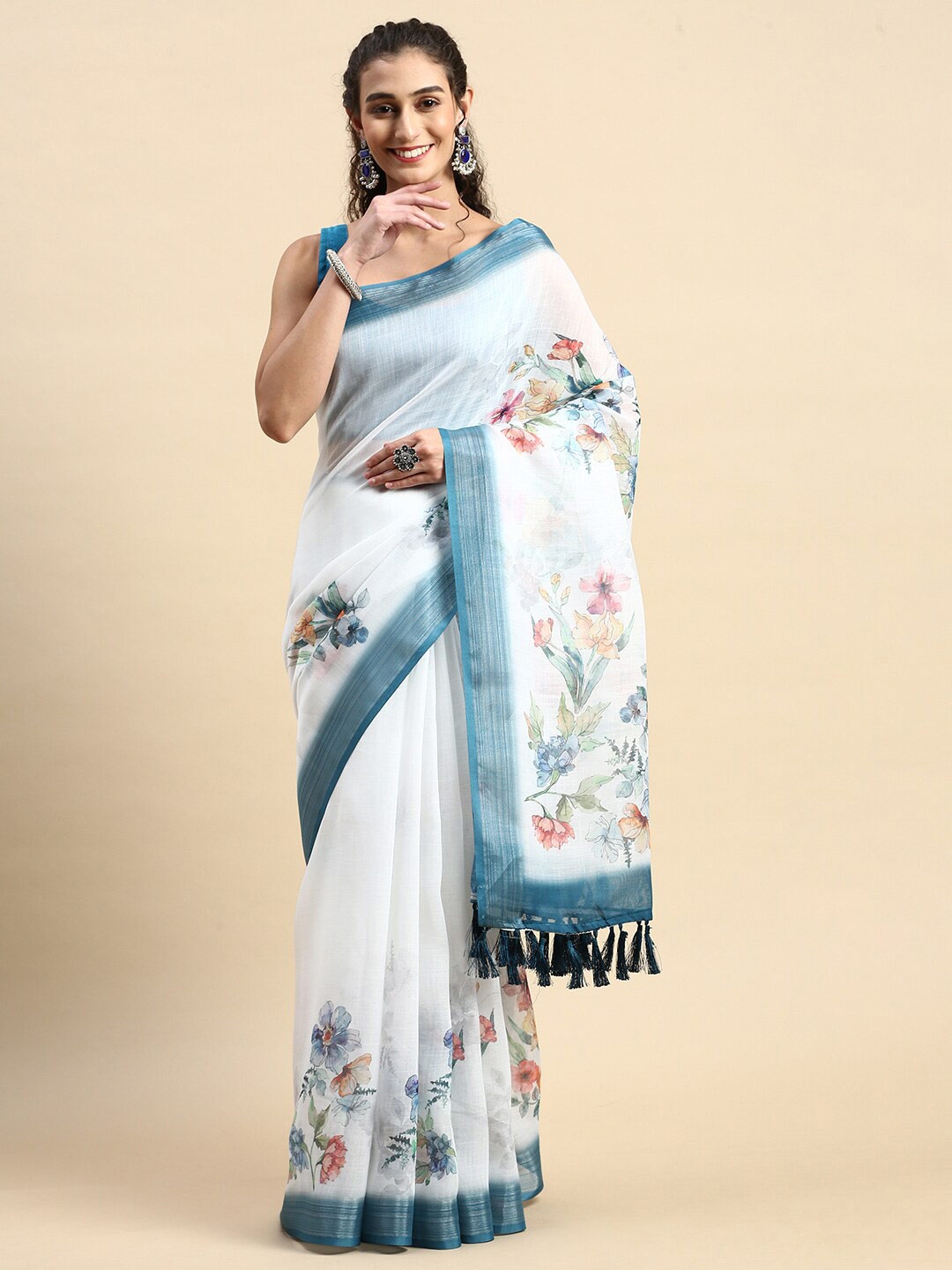 

Rishika Floral Printed Zari Chanderi Saree, White