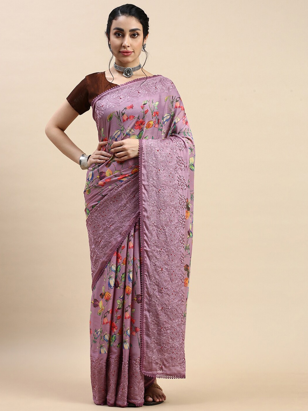 

Rishika Floral Printed Embroidered Detail Saree, Purple