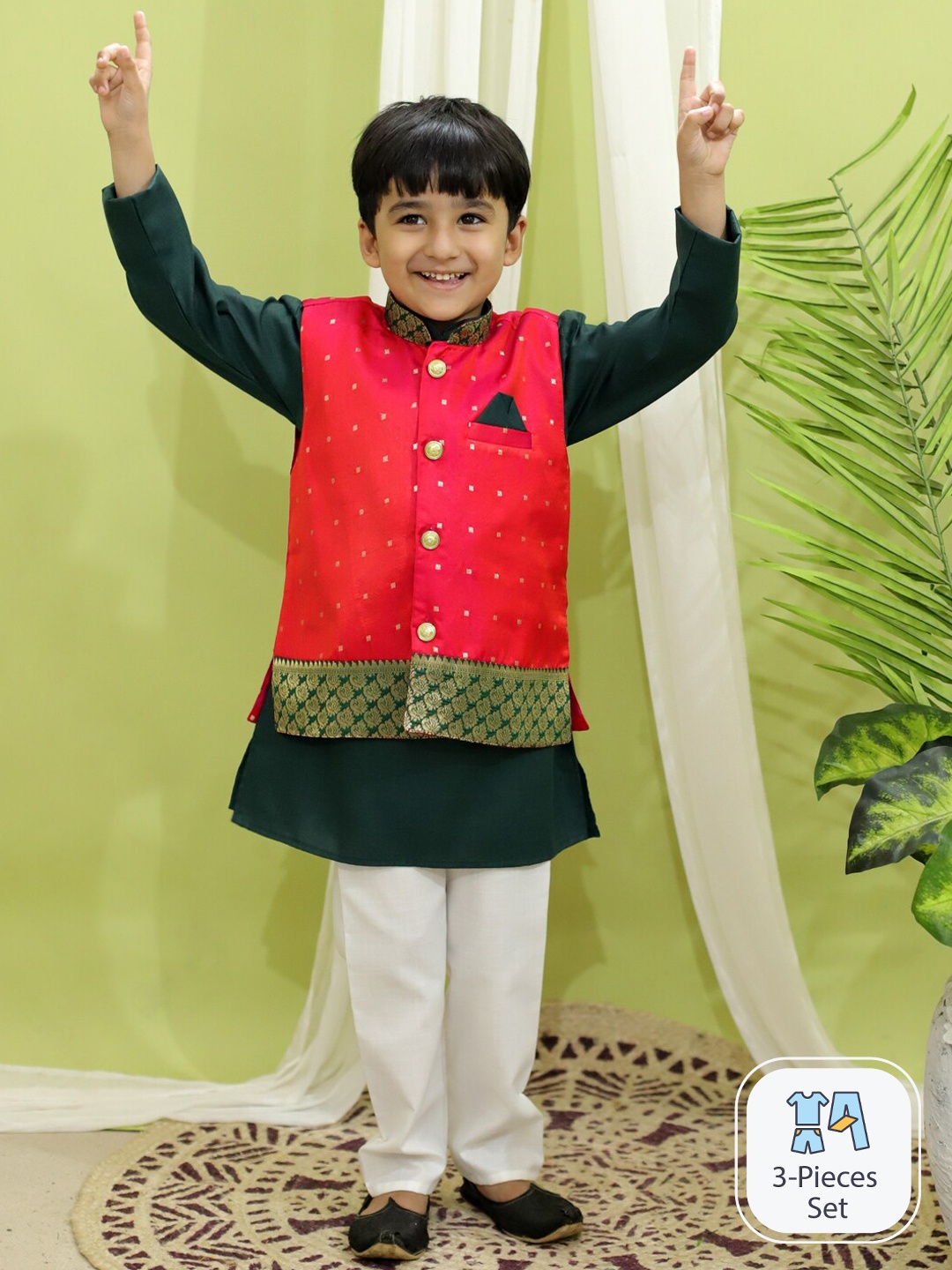 

BownBee Boys Mandarin Collar Pure Cotton Kurta with Pyjamas And Nehru Jacket, Pink