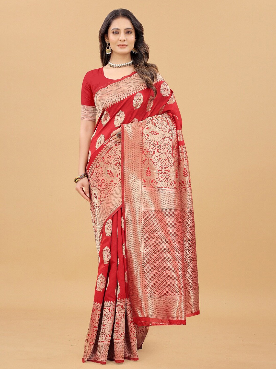

Hinayat Fashion Ethnic Motifs Zari Kanjeevaram Saree, Red