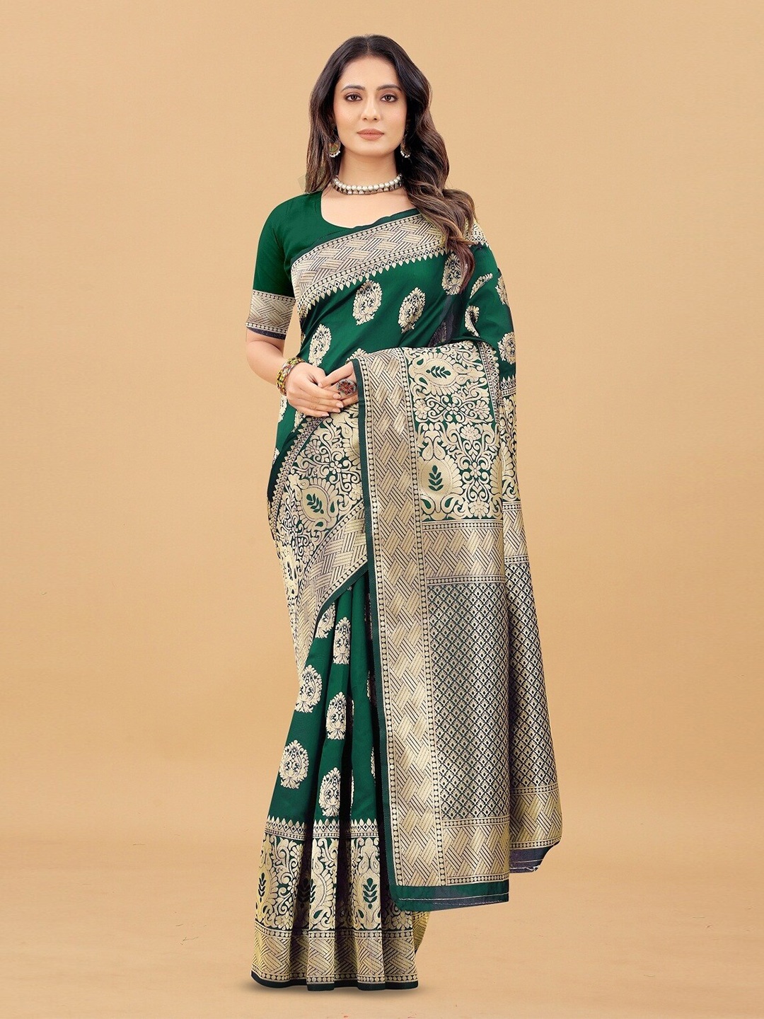 

Hinayat Fashion Ethnic Motifs Zari Kanjeevaram Saree, Green