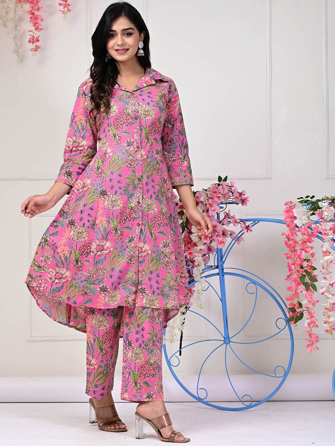 

Meena Bazaar Floral Printed Shirt Collar A-Line Kurta with Trousers, Pink