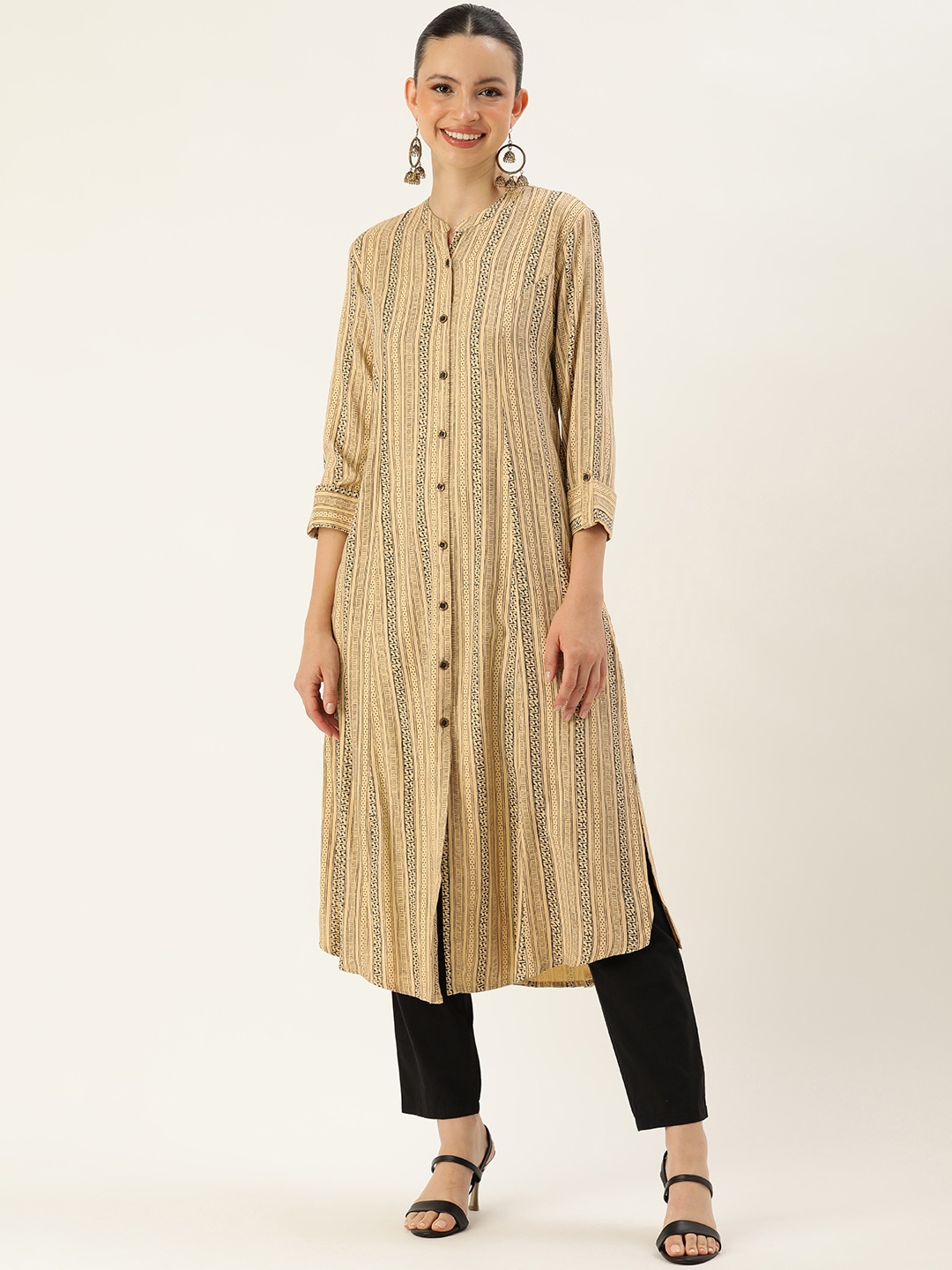 

AMUKTI Women Abstract Printed Kurta, Beige