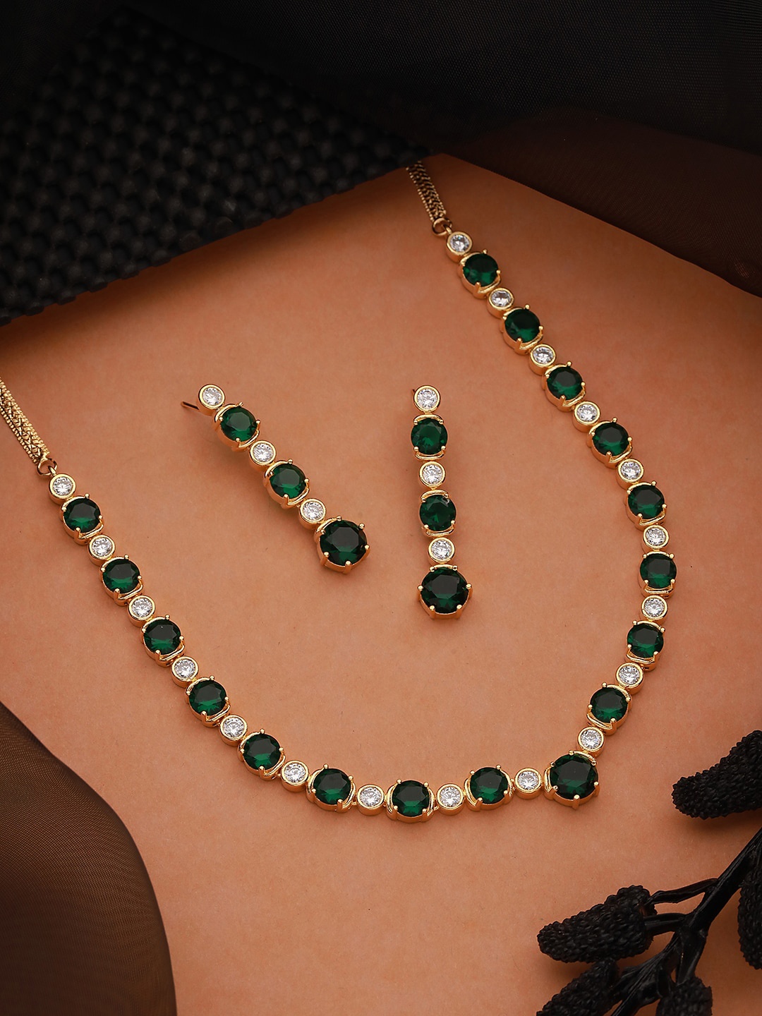 

Saraf RS Jewellery Gold-Plated Cubic Zirconia-Studded Necklace & Earrings