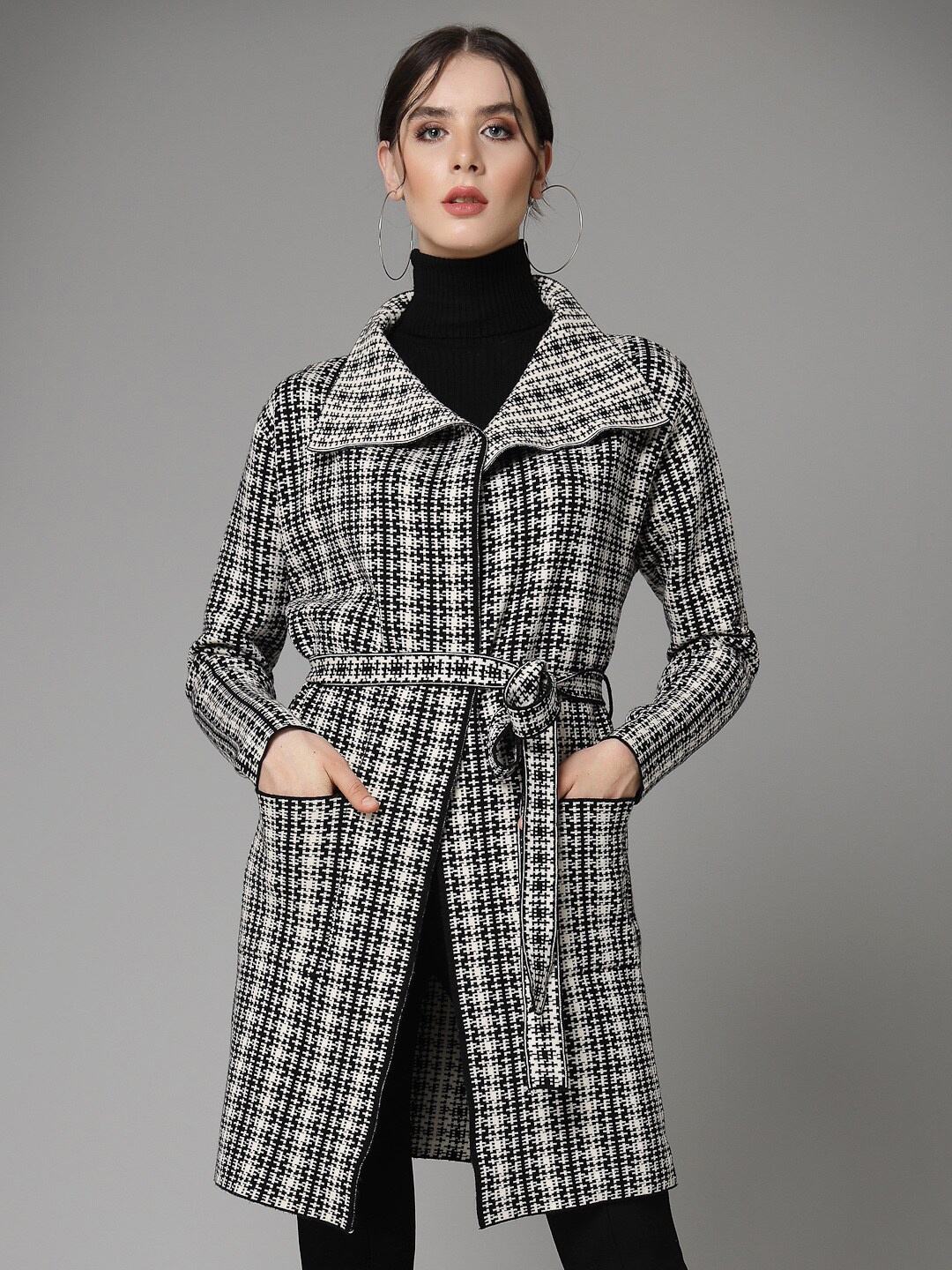 

Mafadeny Women Checked Beletd Longline Shrug, Black