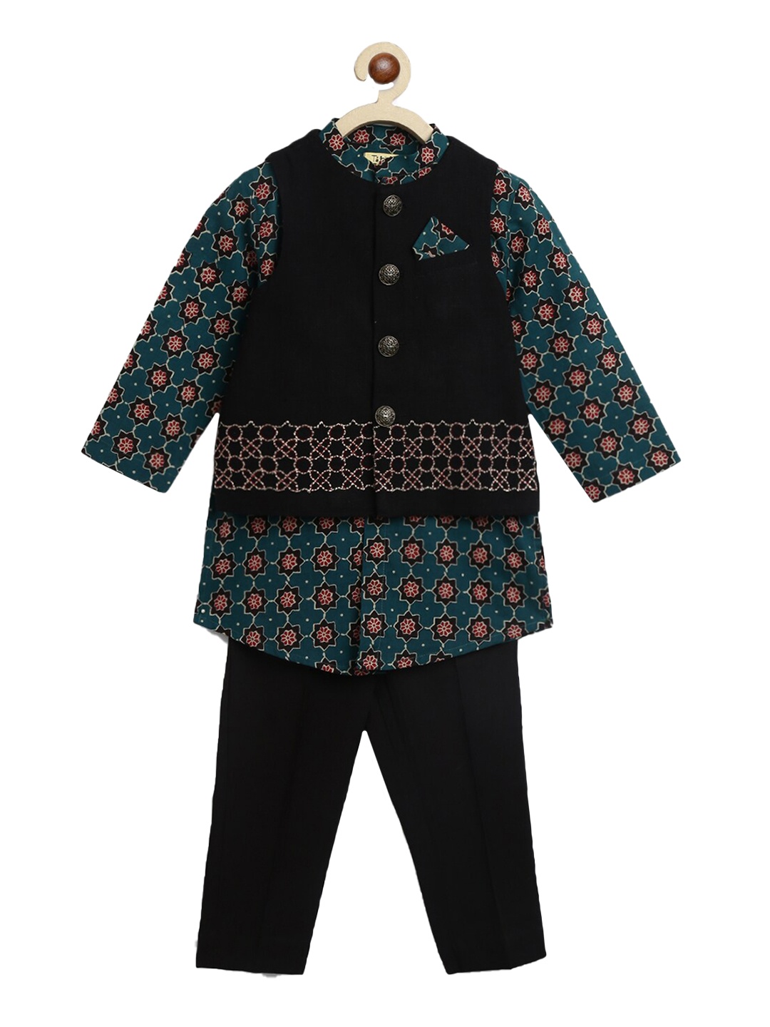 

Tiber Taber Boys Ethnic Motifs Printed Pure Cotton Kurta With Trousers & With Waistcoat, Green