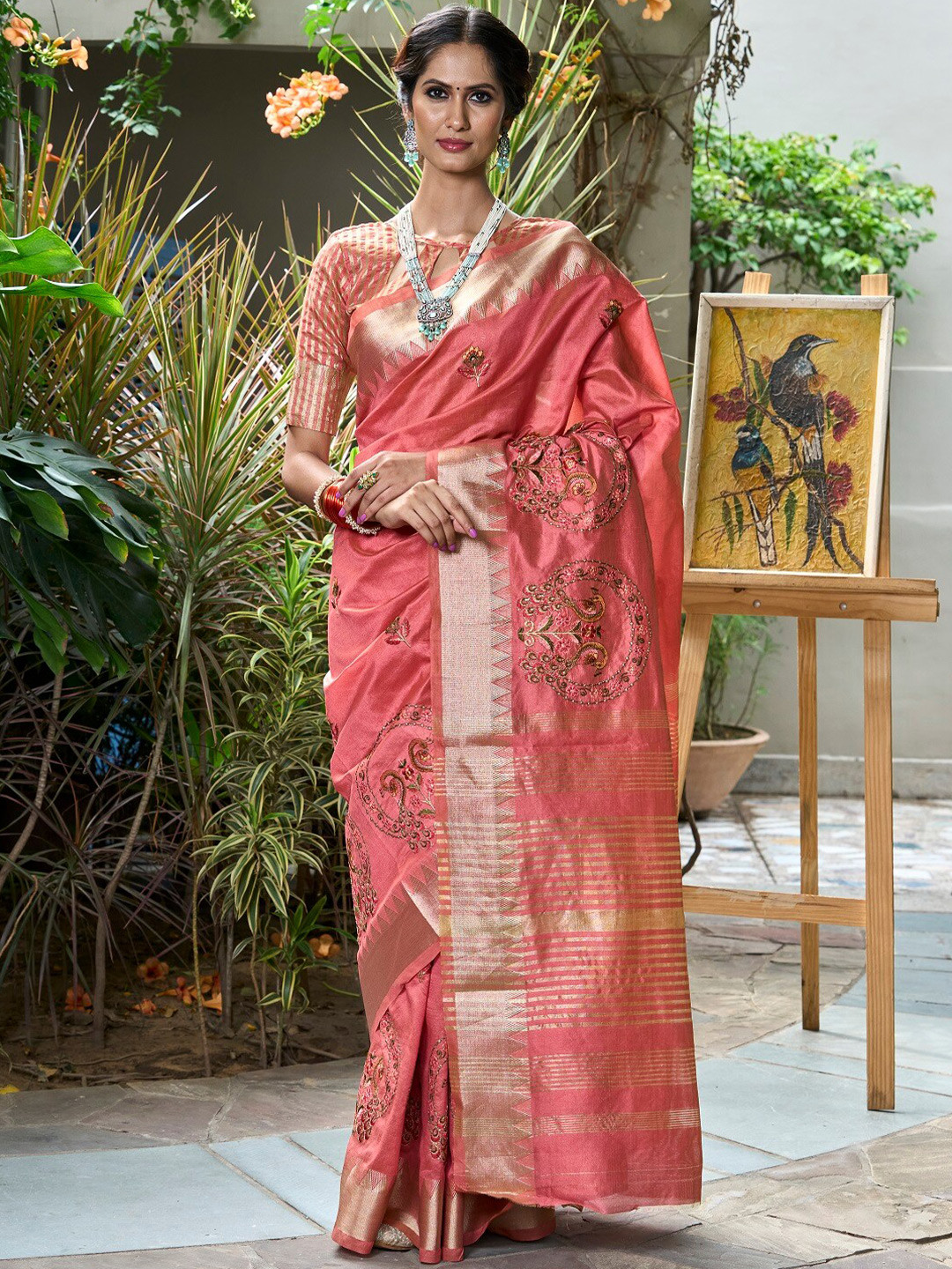 

RAJGRANTH Ethnic Motifs Embroidered Saree, Peach