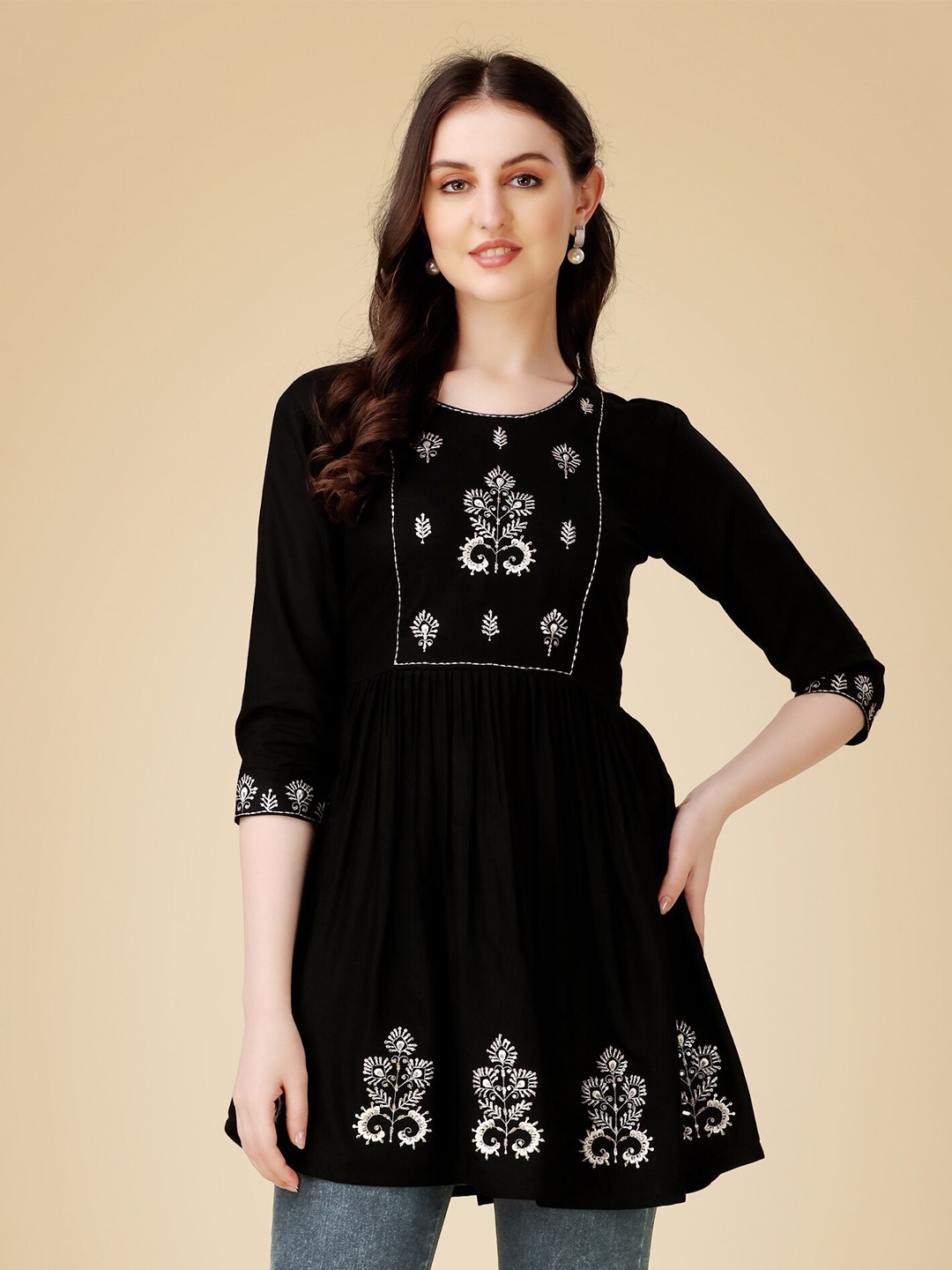 

Vaidehi Fashion Round Neck Embroidered Tunic, Black
