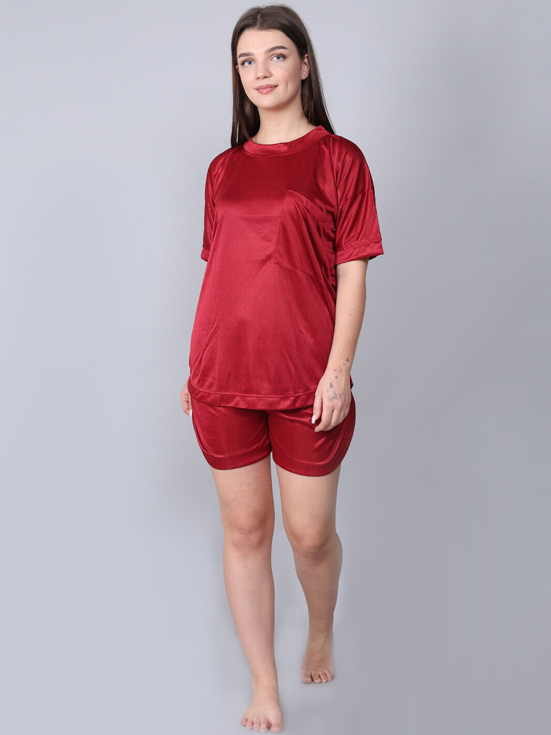 

XPIOX Round Neck Satin Night Suit, Maroon