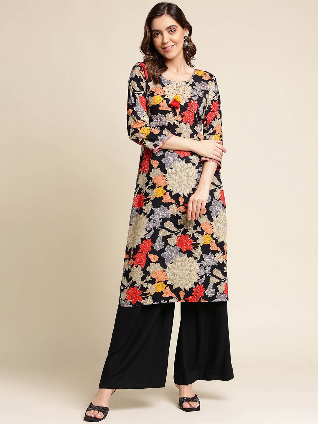 

Meena Bazaar Floral Printed Thread Work Straight Cotton Kurta, Black