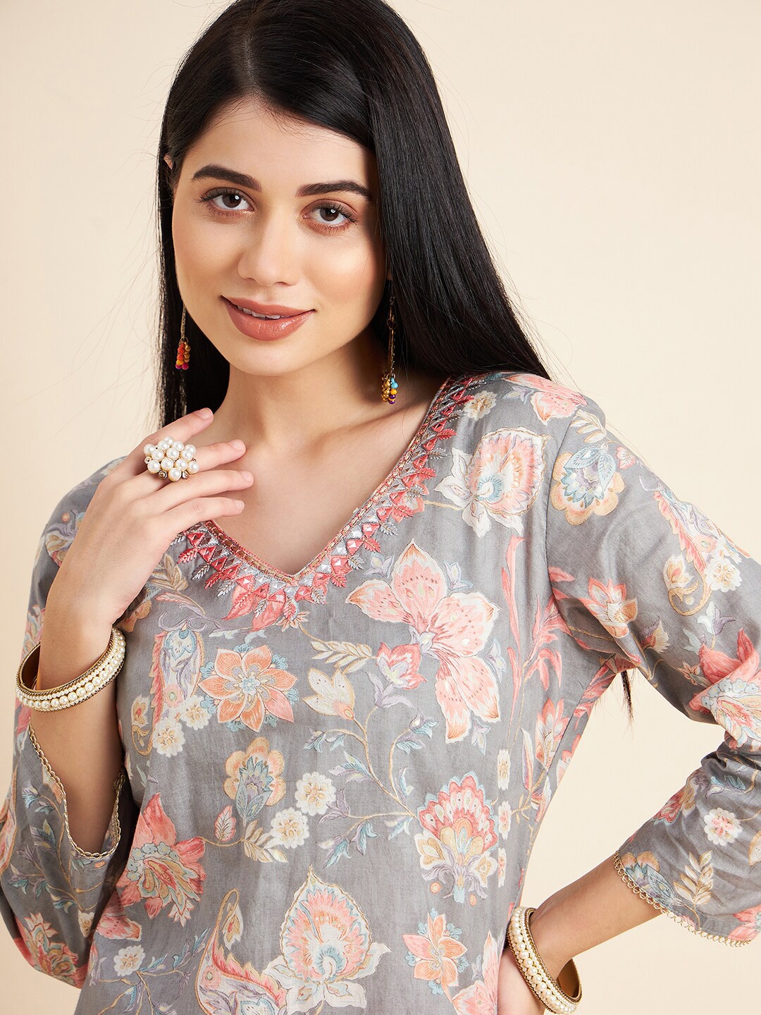 

all about you Floral Printed Cotton Straight Kurta, Grey