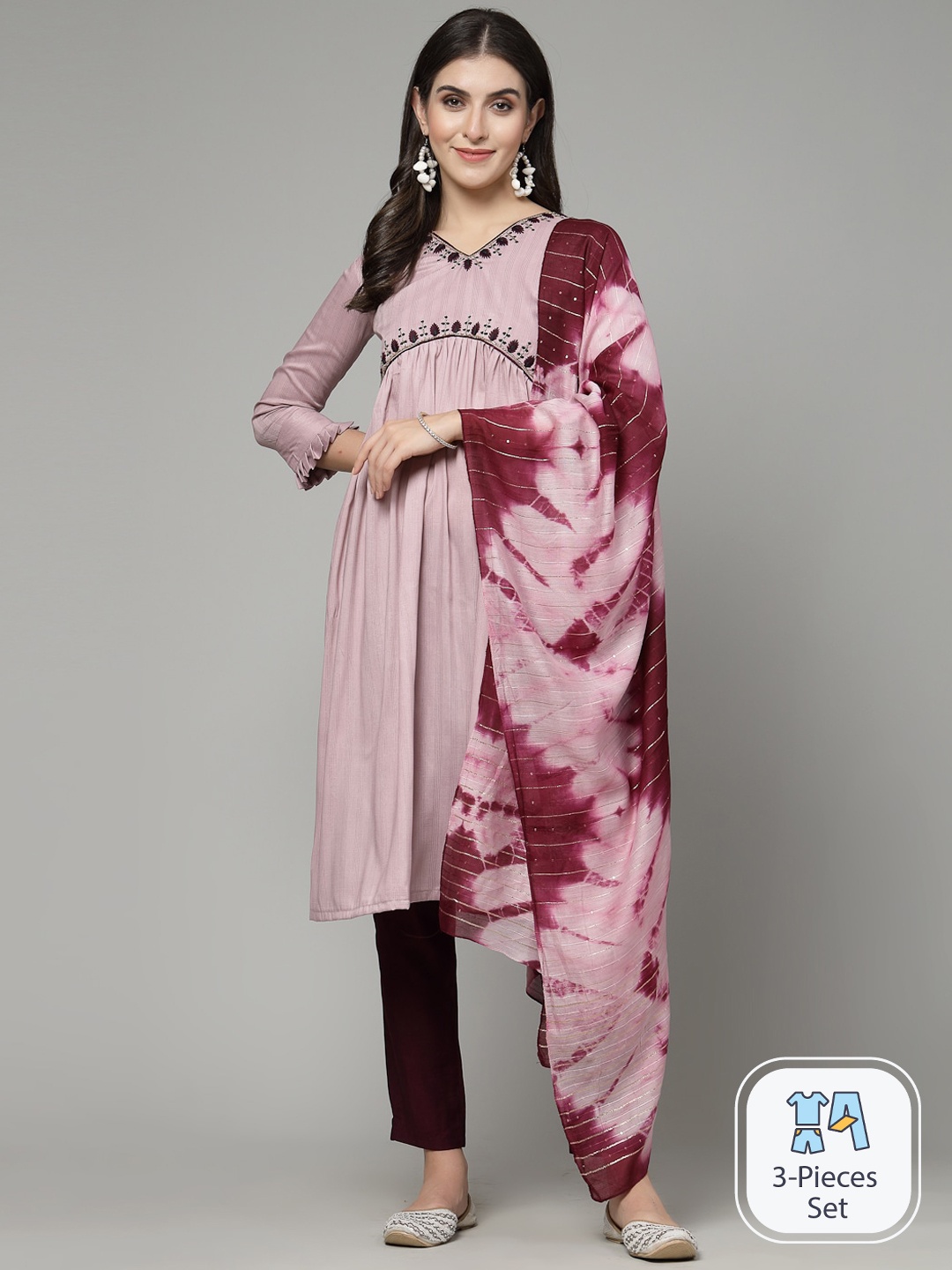 

KALINI Ethnic Motifs Embroidered Beads and Stones Empire Kurta With Trousers & Dupatta, Lavender