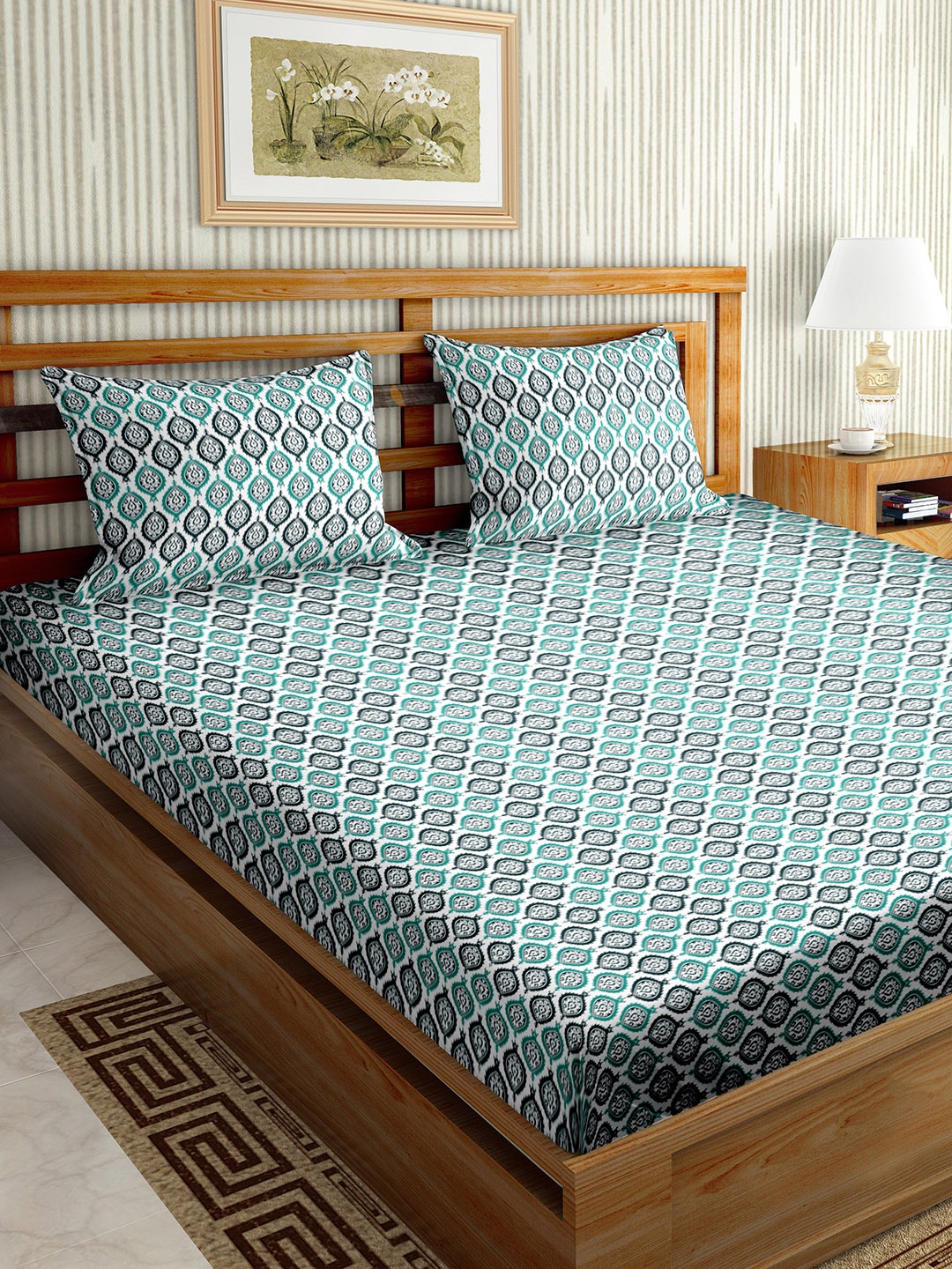

BELLA CASA Scarlet Green Ethnic Cotton 220 TC Fitted King Bedsheet With 2 Pillow Covers, White