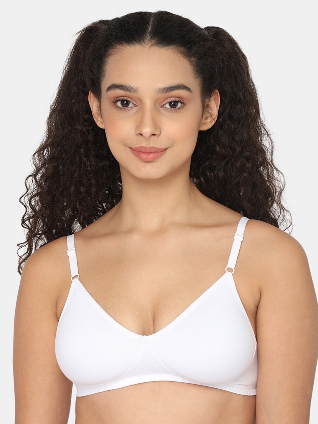 

NAIDU HALL Medium Coverage Seamless Bra With All Day Comfort, White