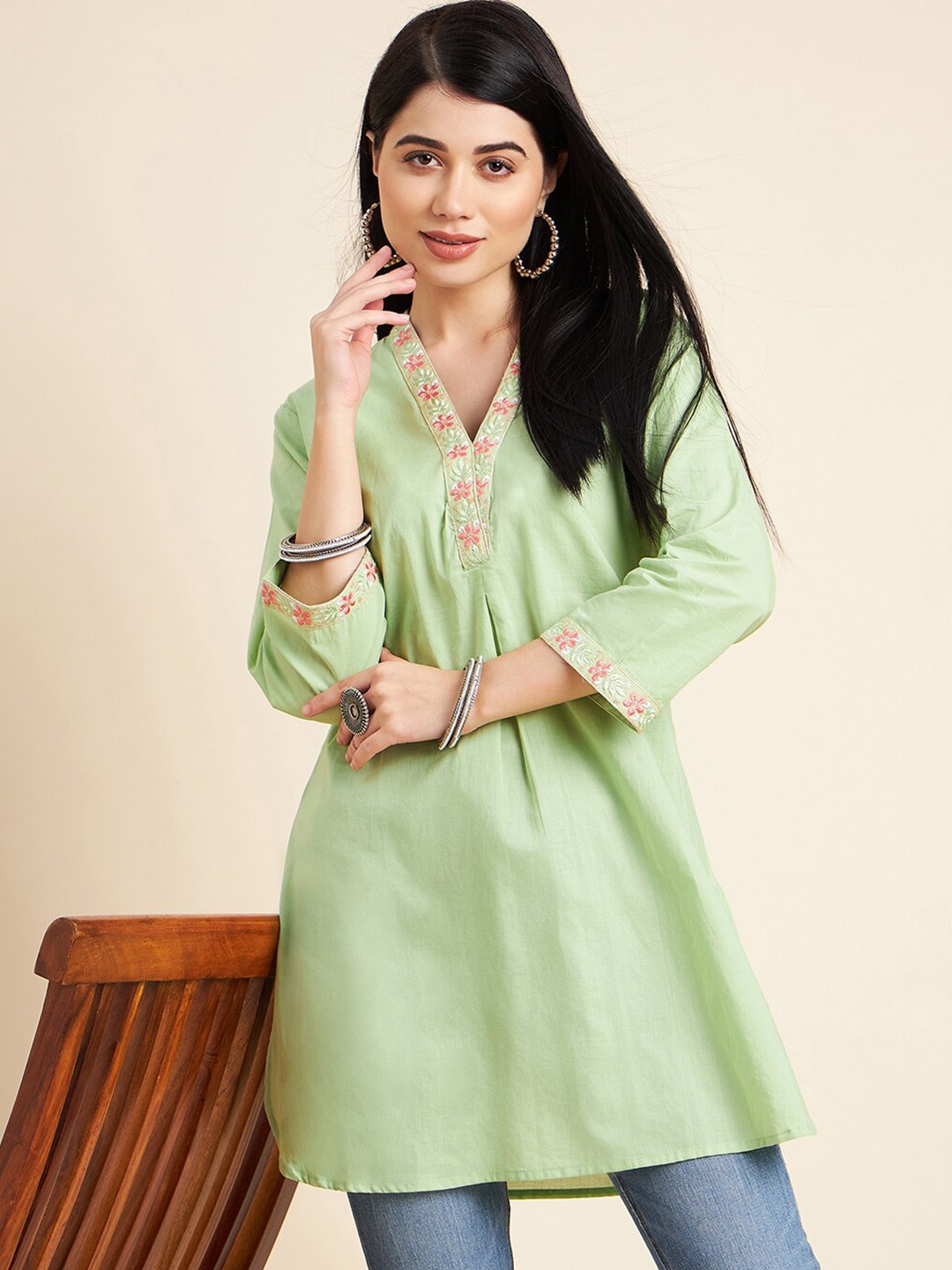 

all about you Floral Embroidered V-Neck Cotton Tunic, Green